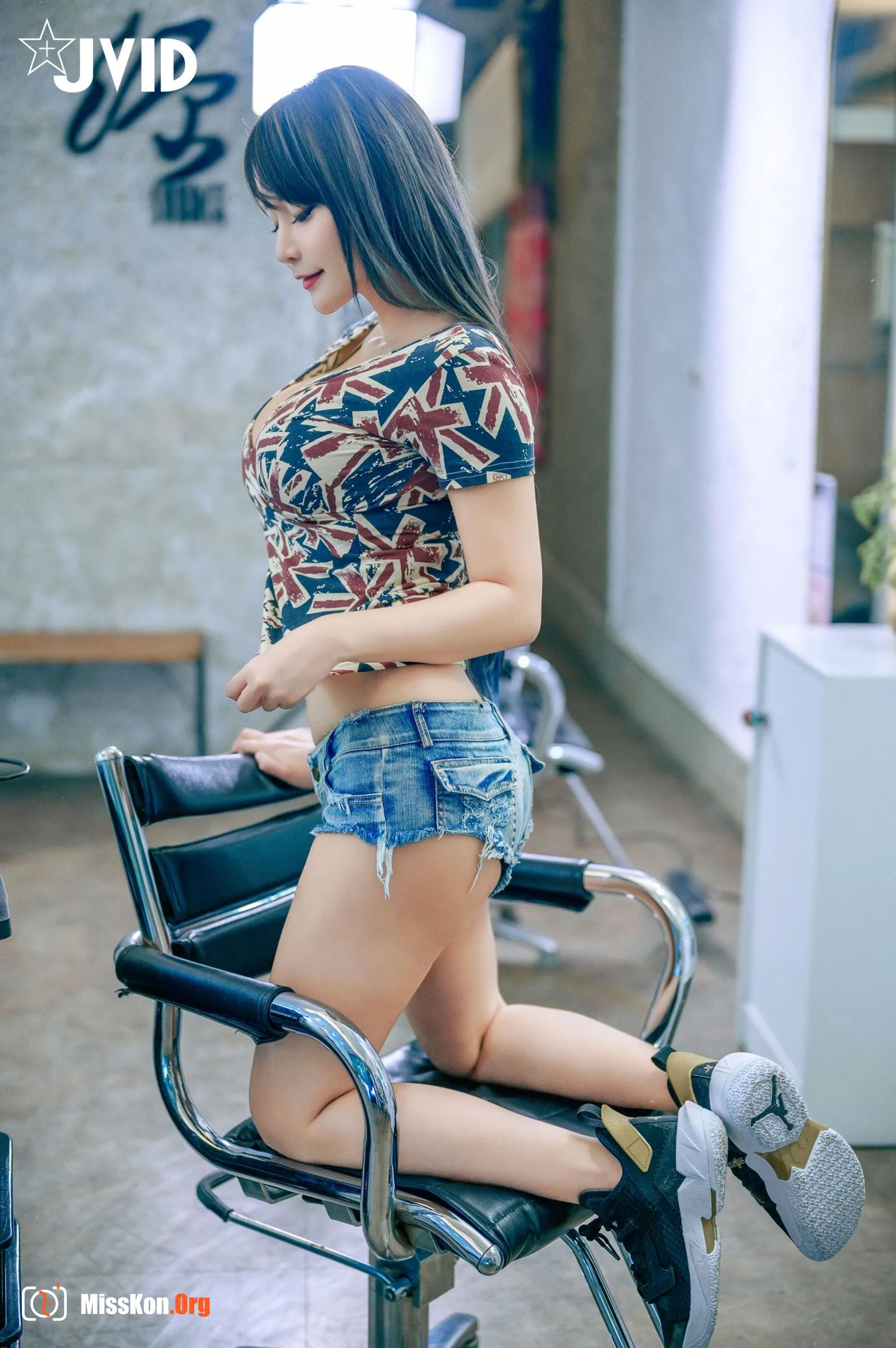 Lele: Paradise Hair Salon - Photo 19
