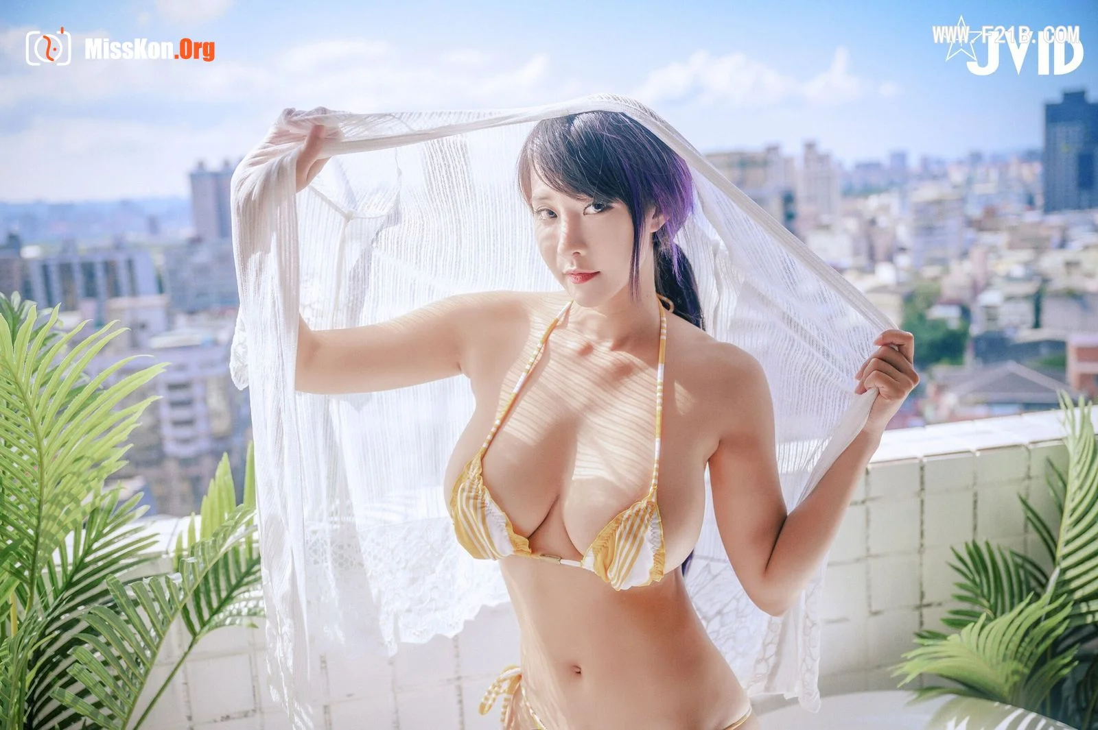 Lele: The strongest, most beautiful and most photogenic this summer - Photo 12