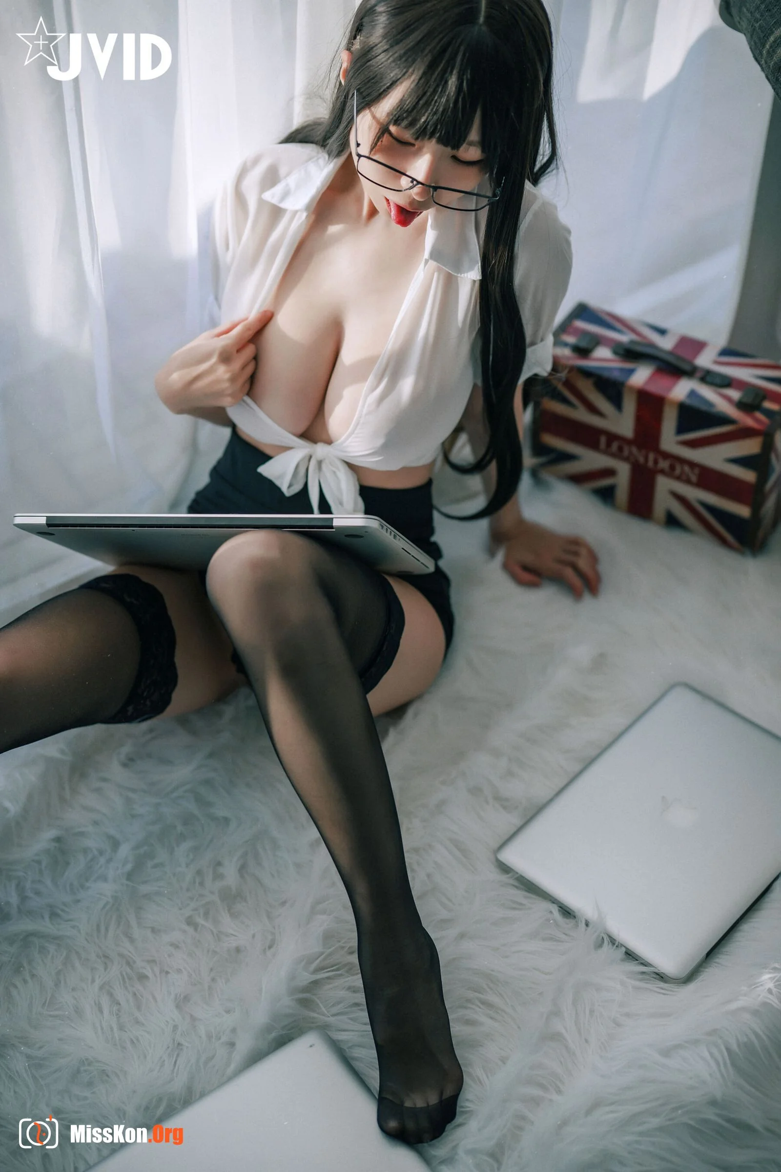 Li Feier: Female colleague - Photo 17