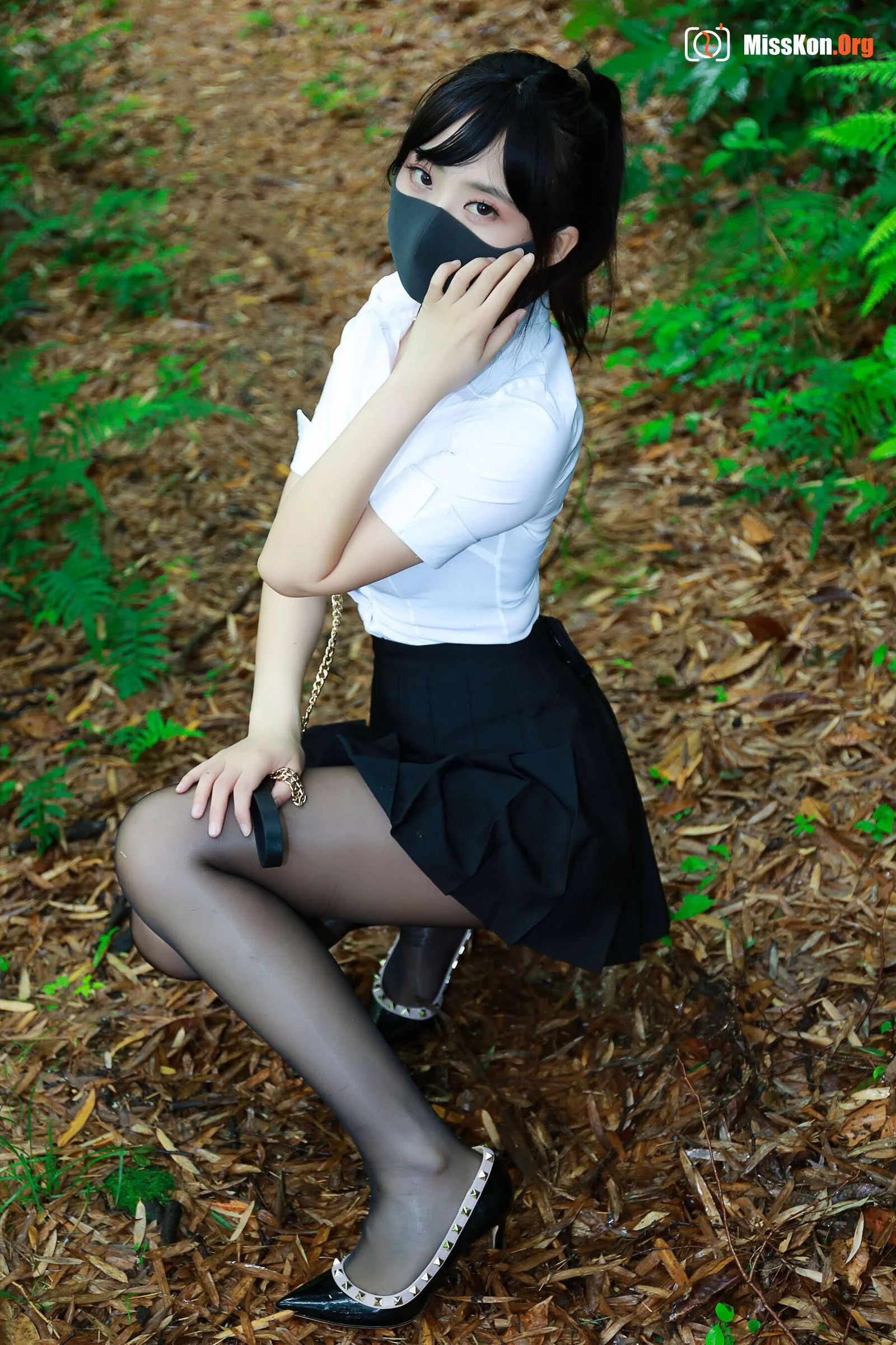 Li Jia: Black pleated skirt forest - Photo 14