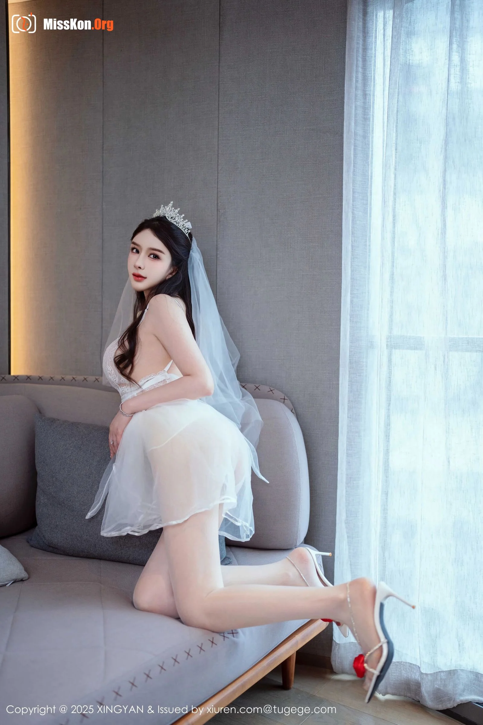 Li Lisa - Photo 16