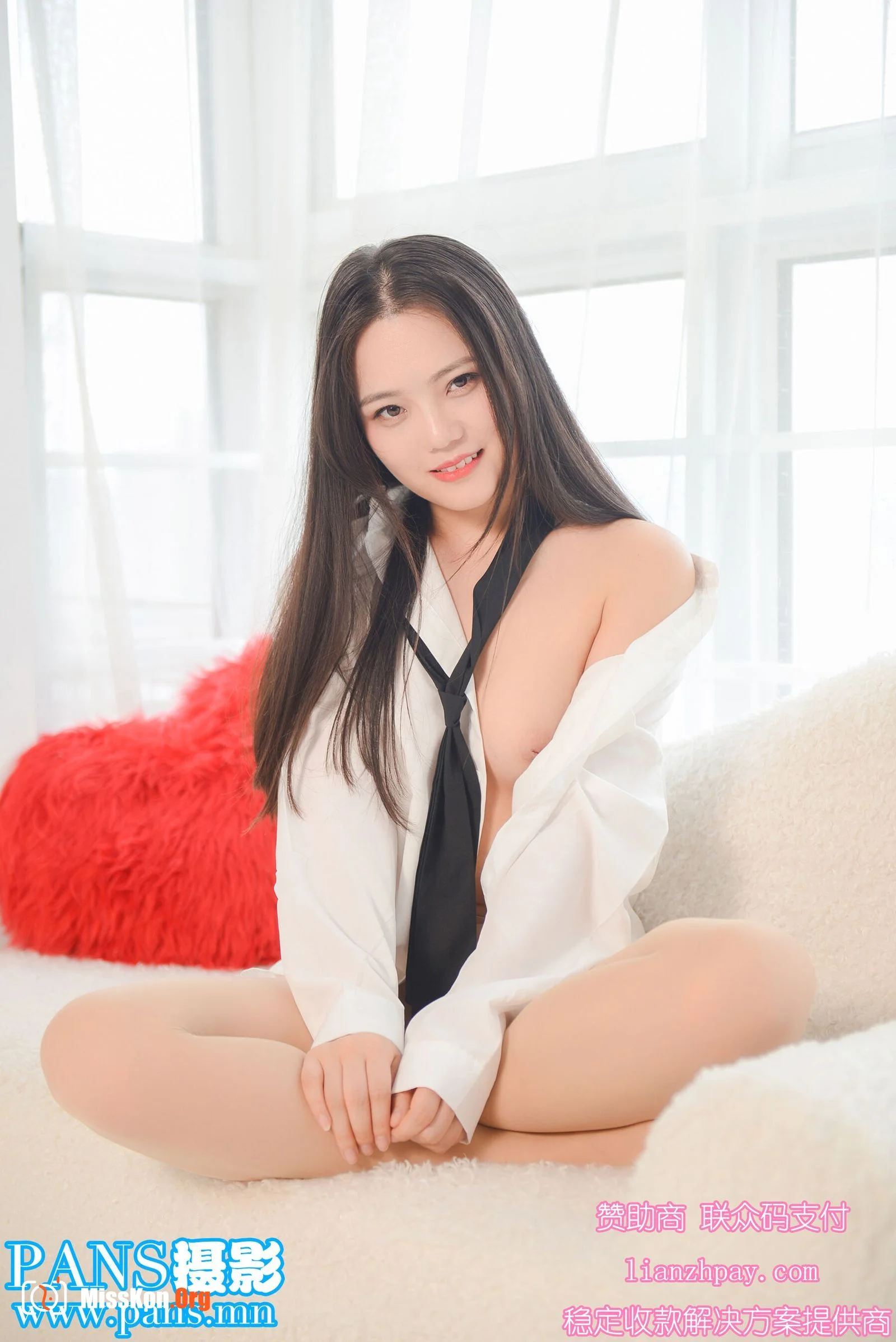 Li Mo - Photo 28