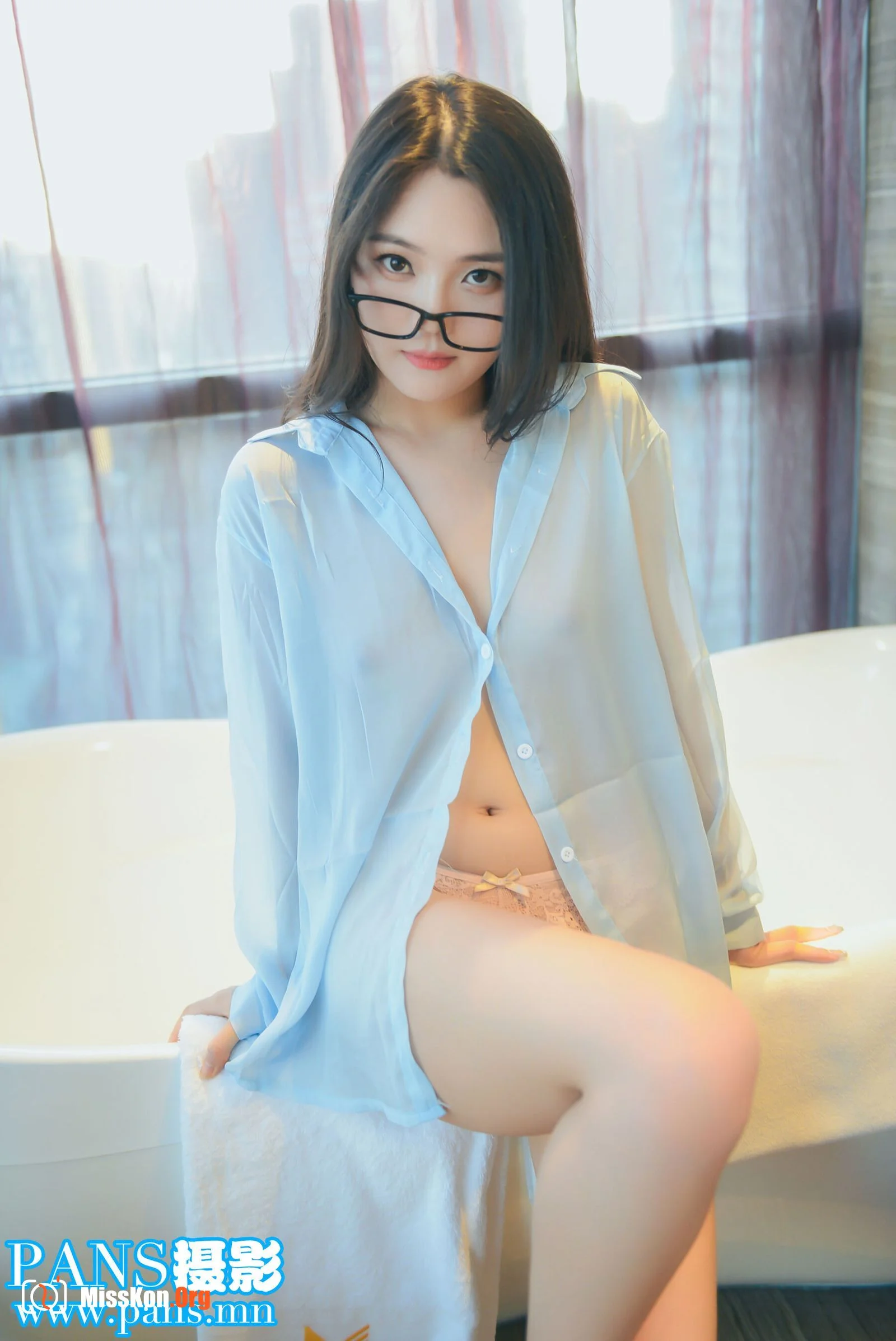 Li Mo - Photo 15