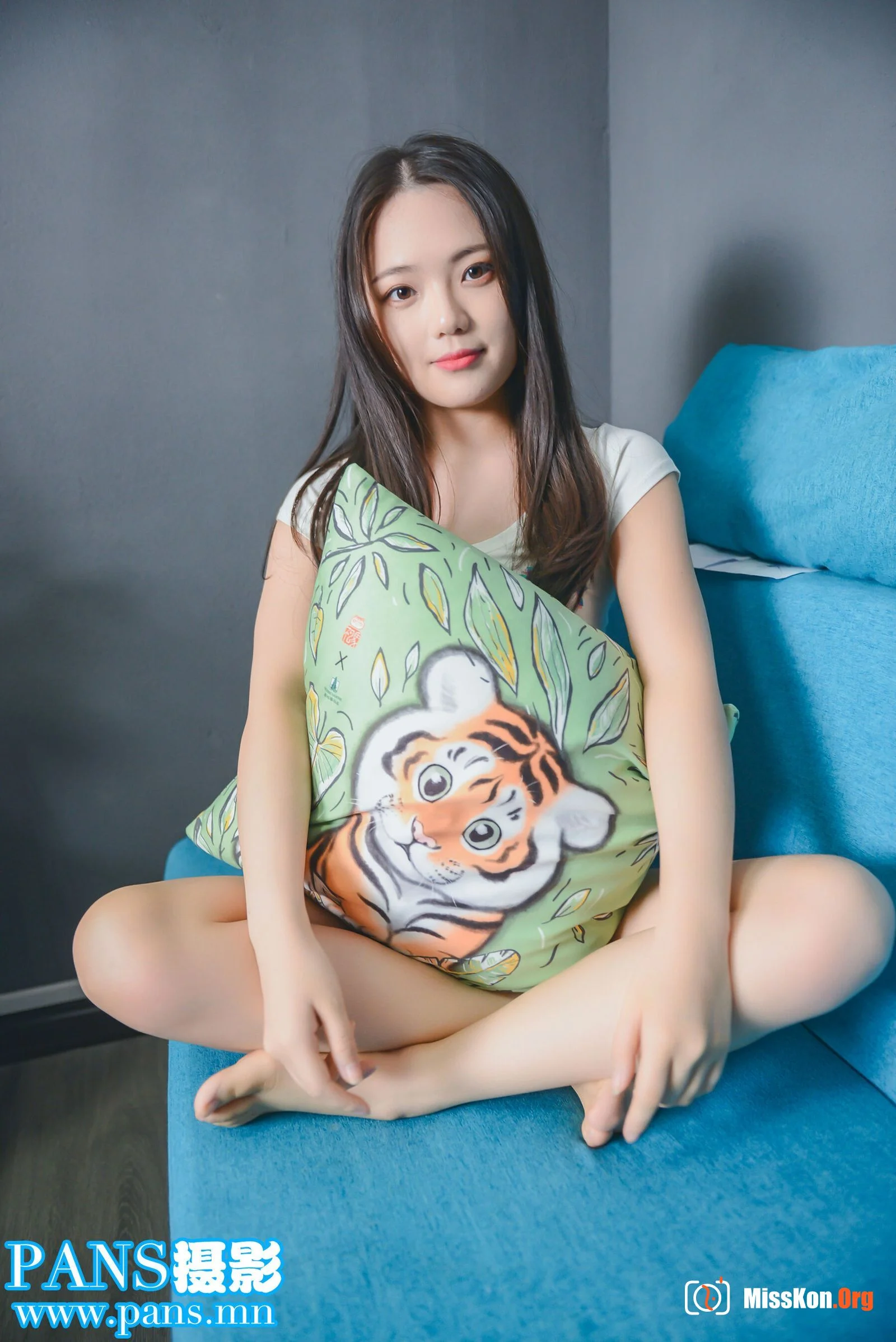 Li Mo - Photo 15