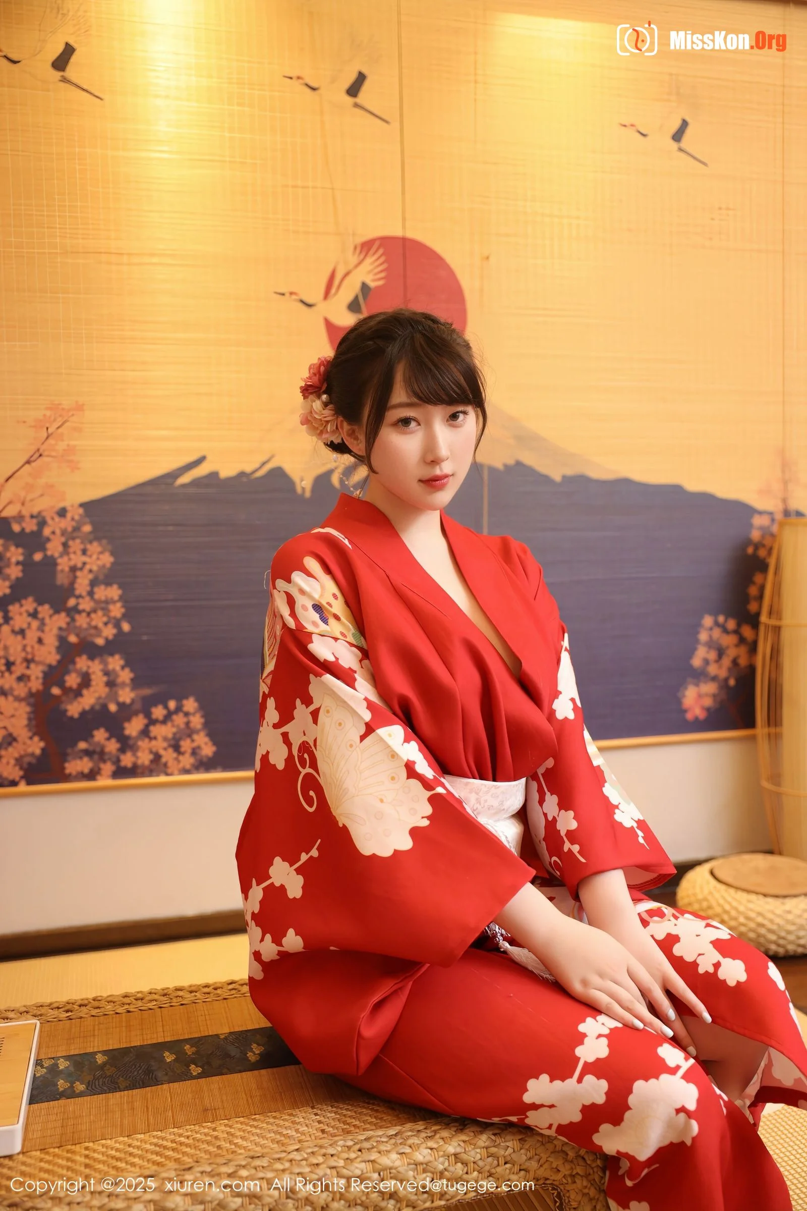 Li Qinenlrene - Photo 11