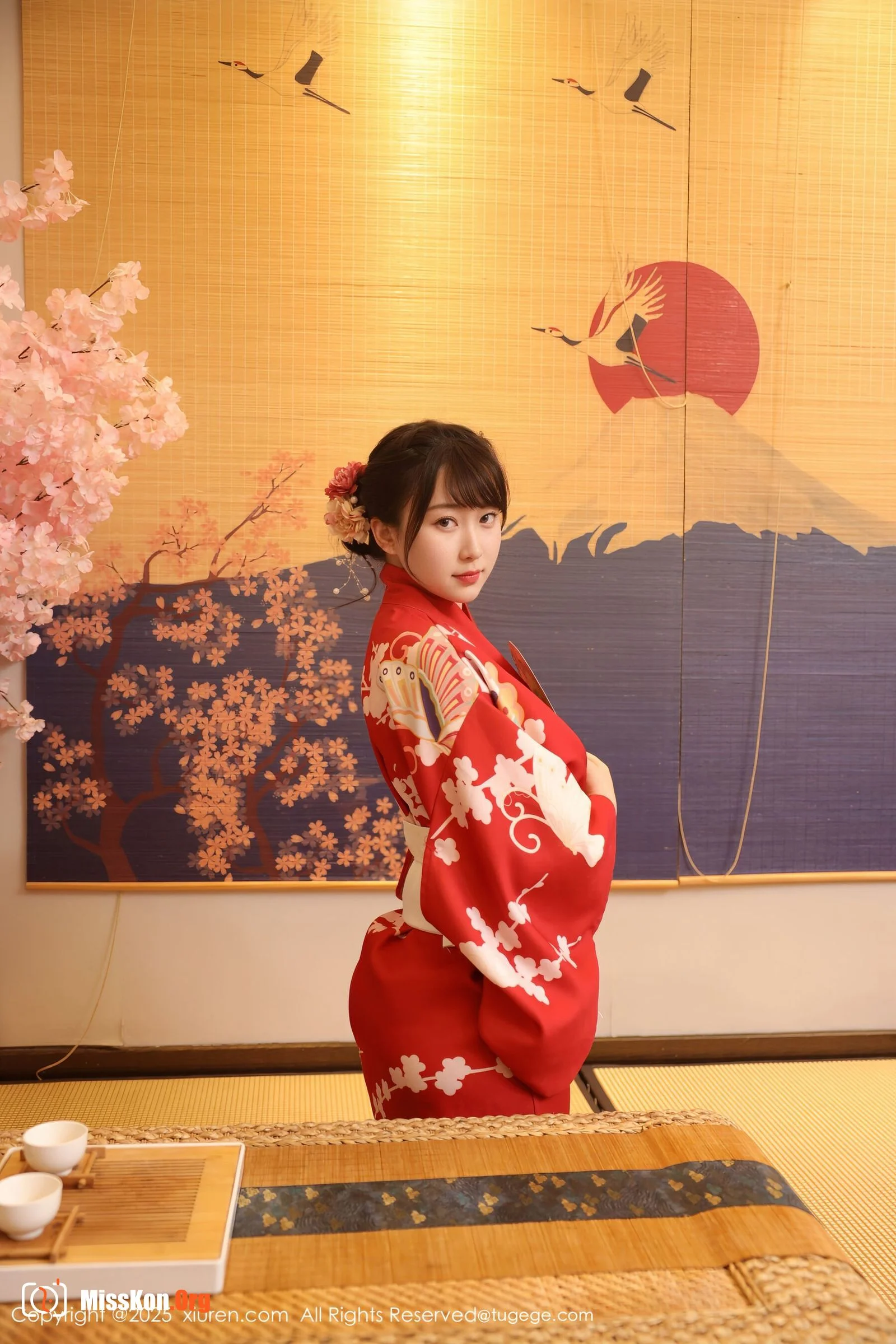Li Qinenlrene - Photo 14