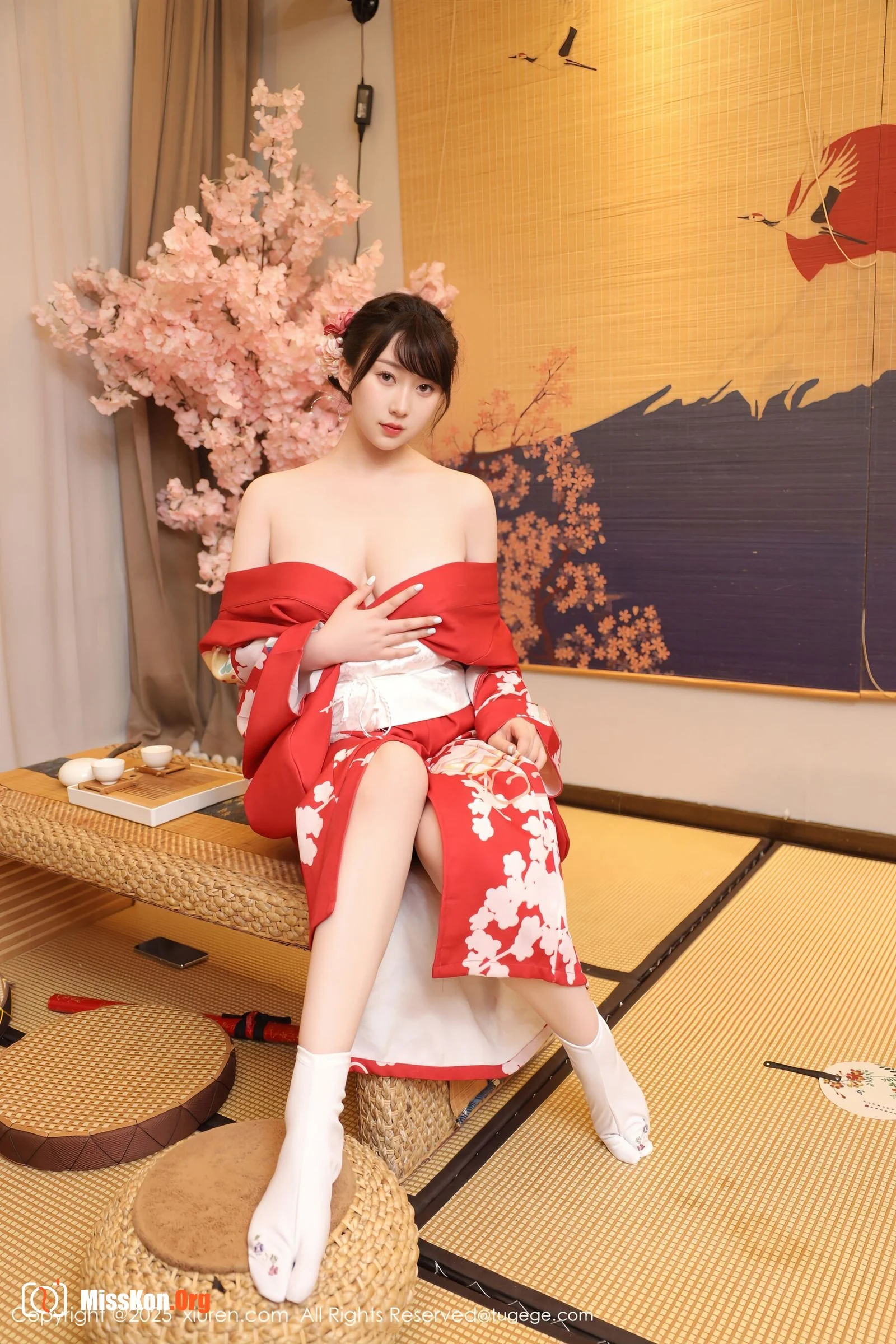 Li Qinenlrene - Photo 17