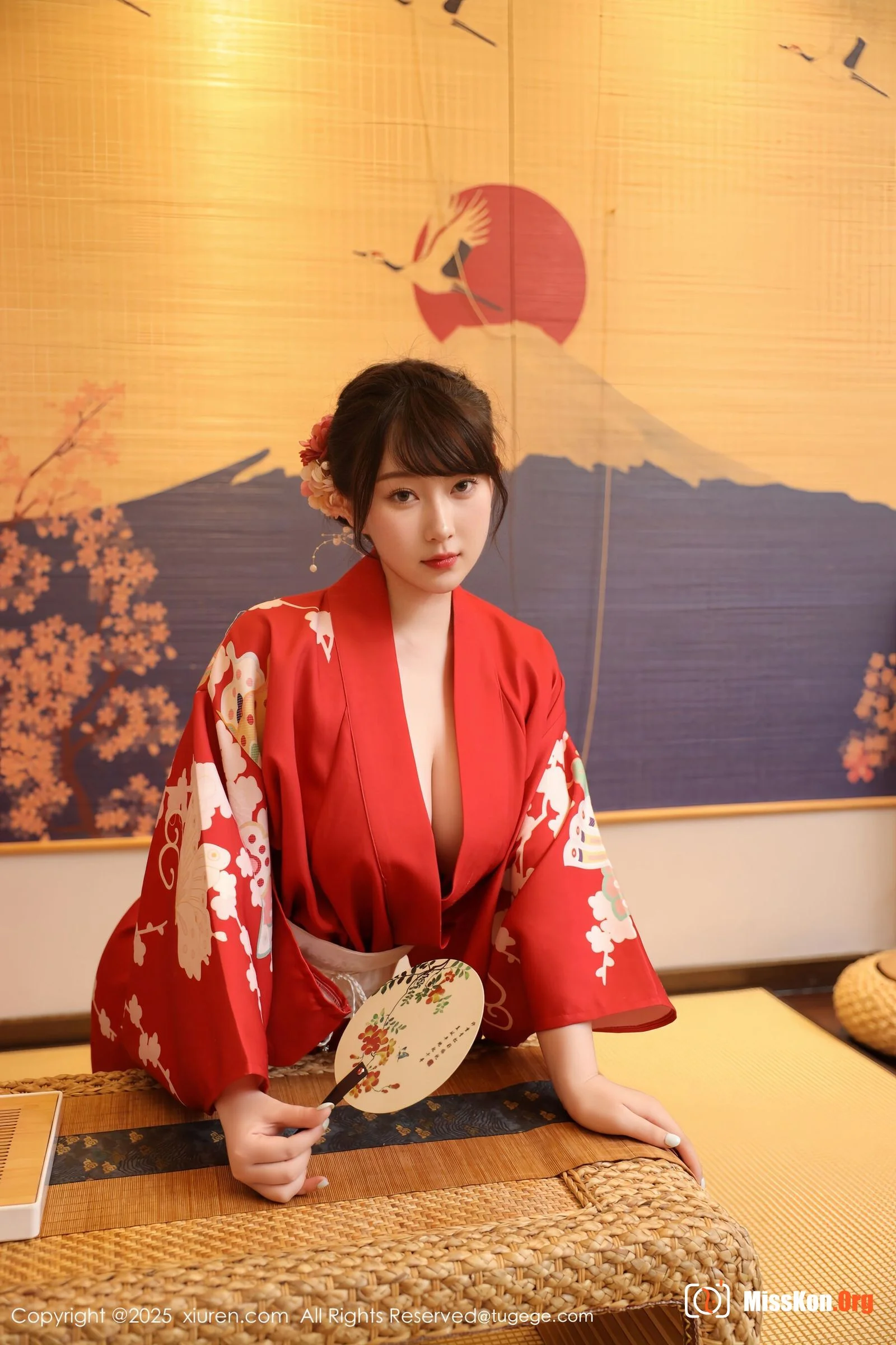 Li Qinenlrene - Photo 6
