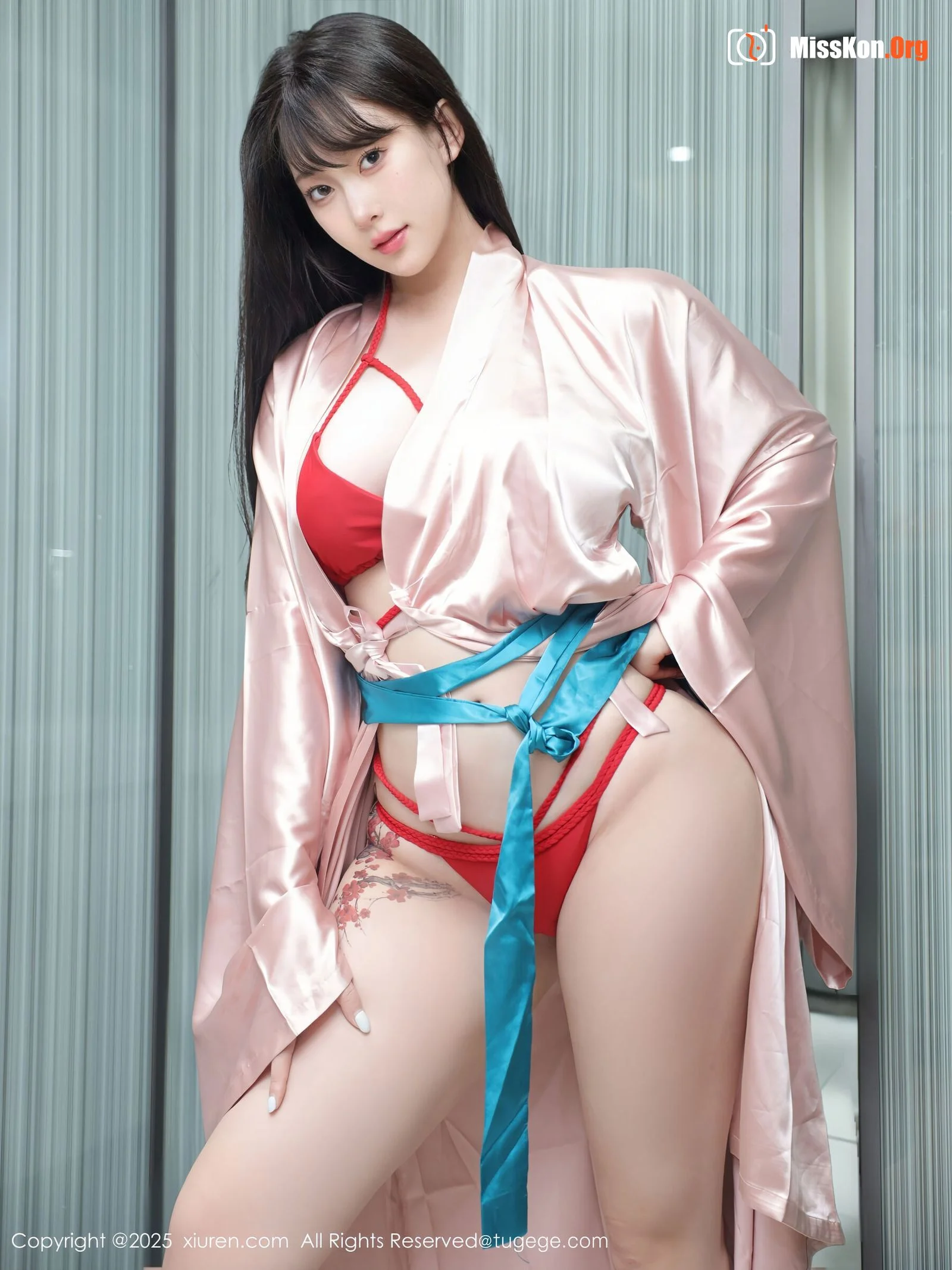 Li Qinenlrene - Photo 11