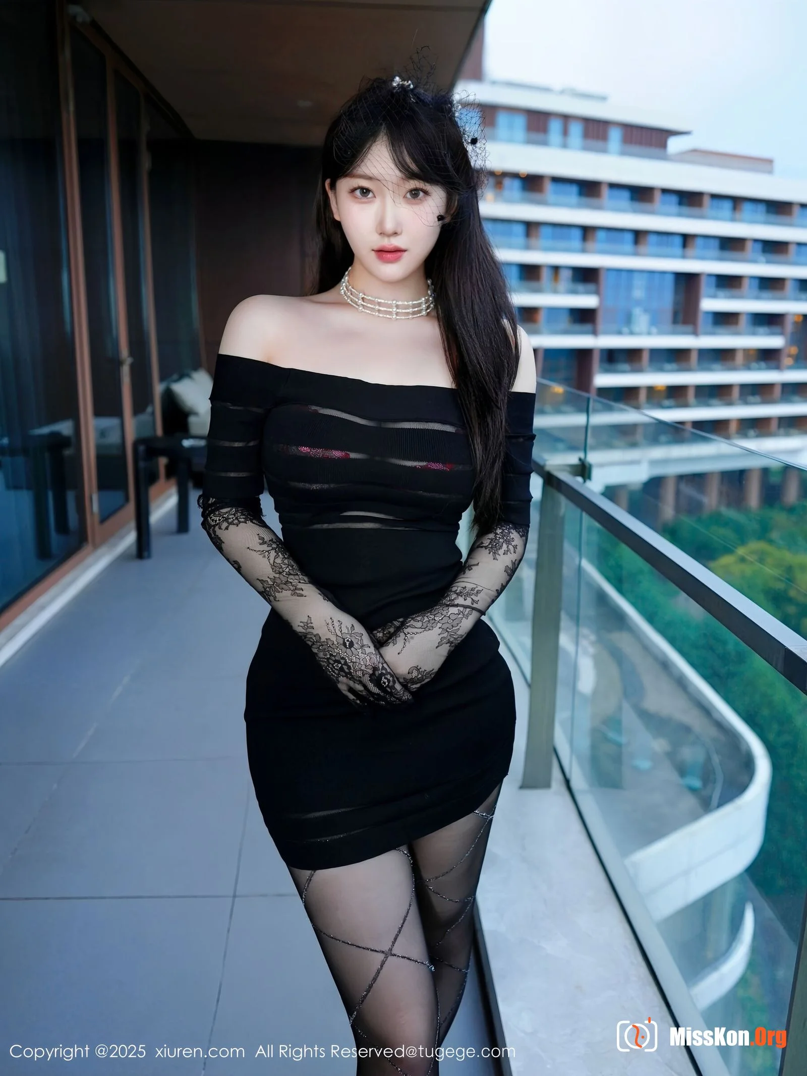 Li Qinenlrene - Photo 2