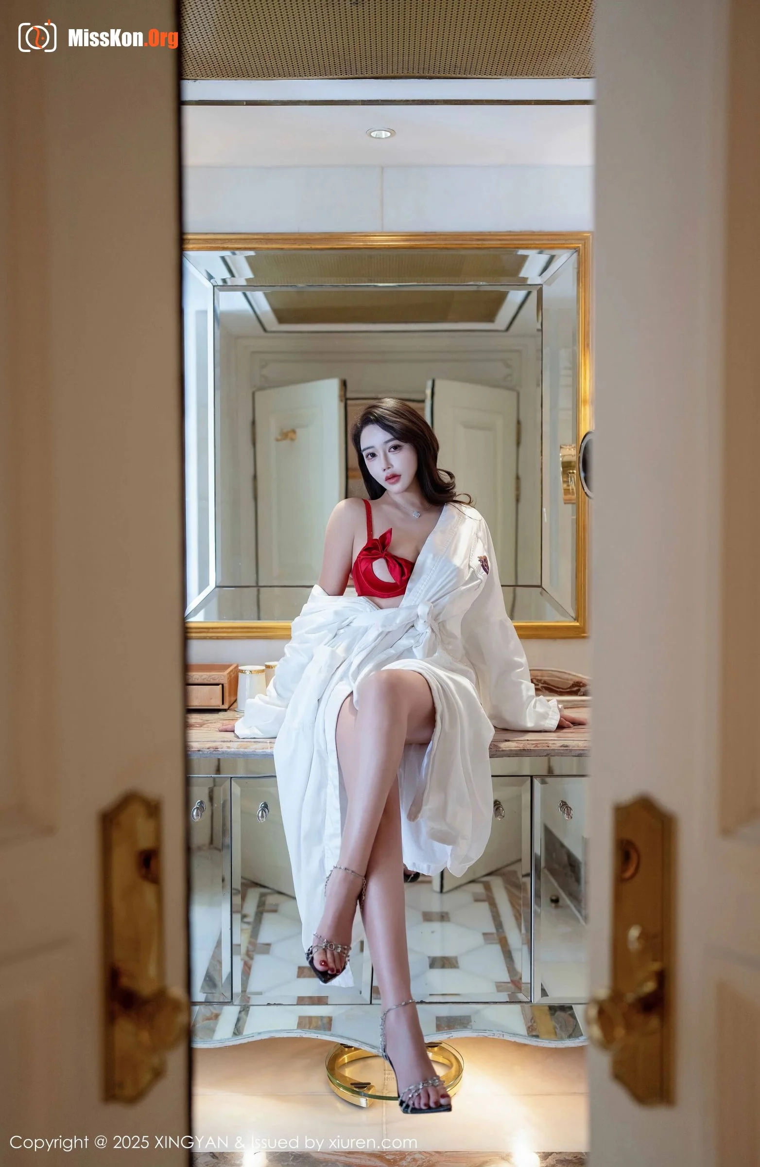 Li Ruoxi - Photo 12