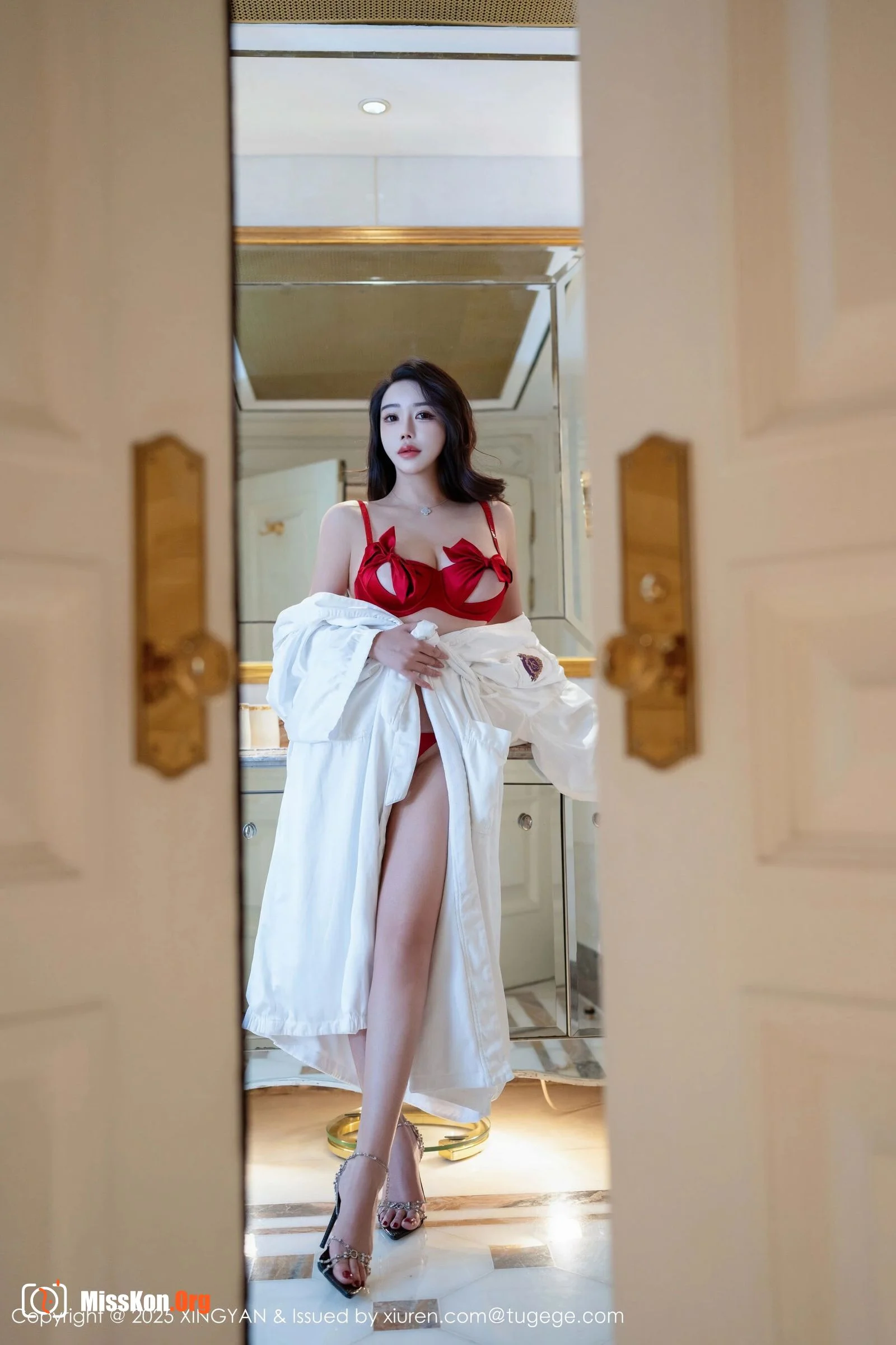 Li Ruoxi - Photo 17