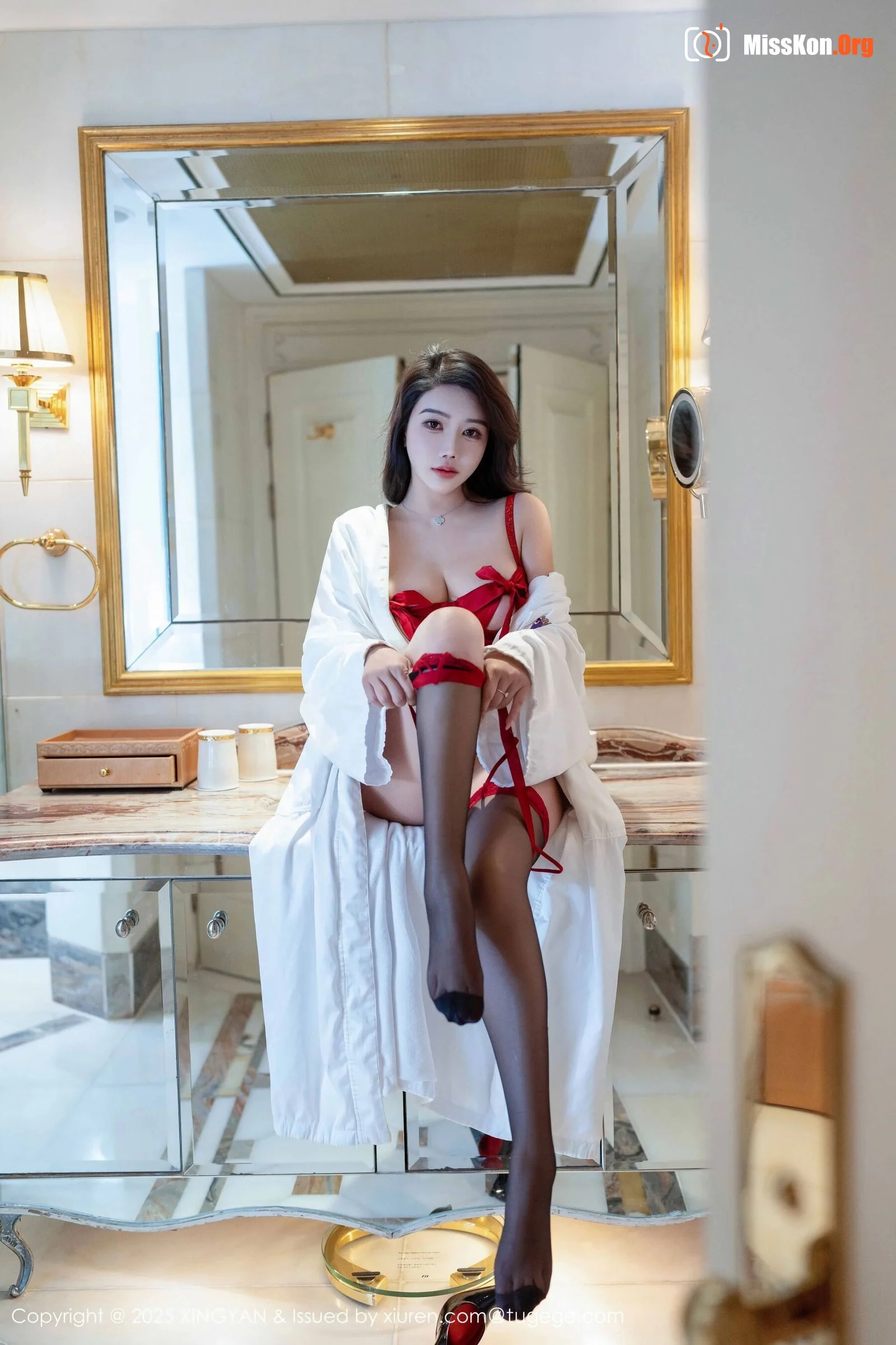Li Ruoxi - Photo 20