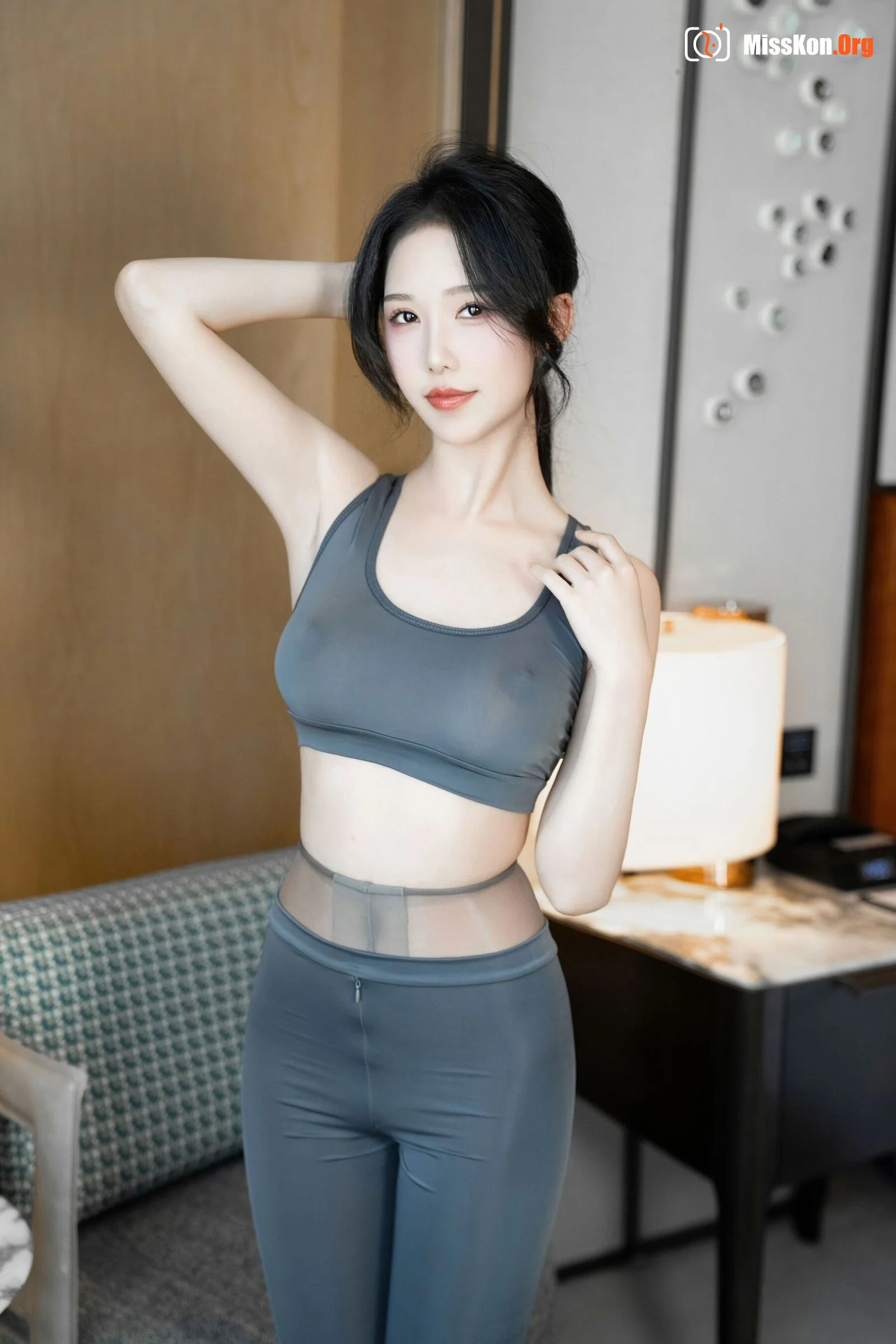 Li Shi "Private Purchase Leaked" - Photo 2