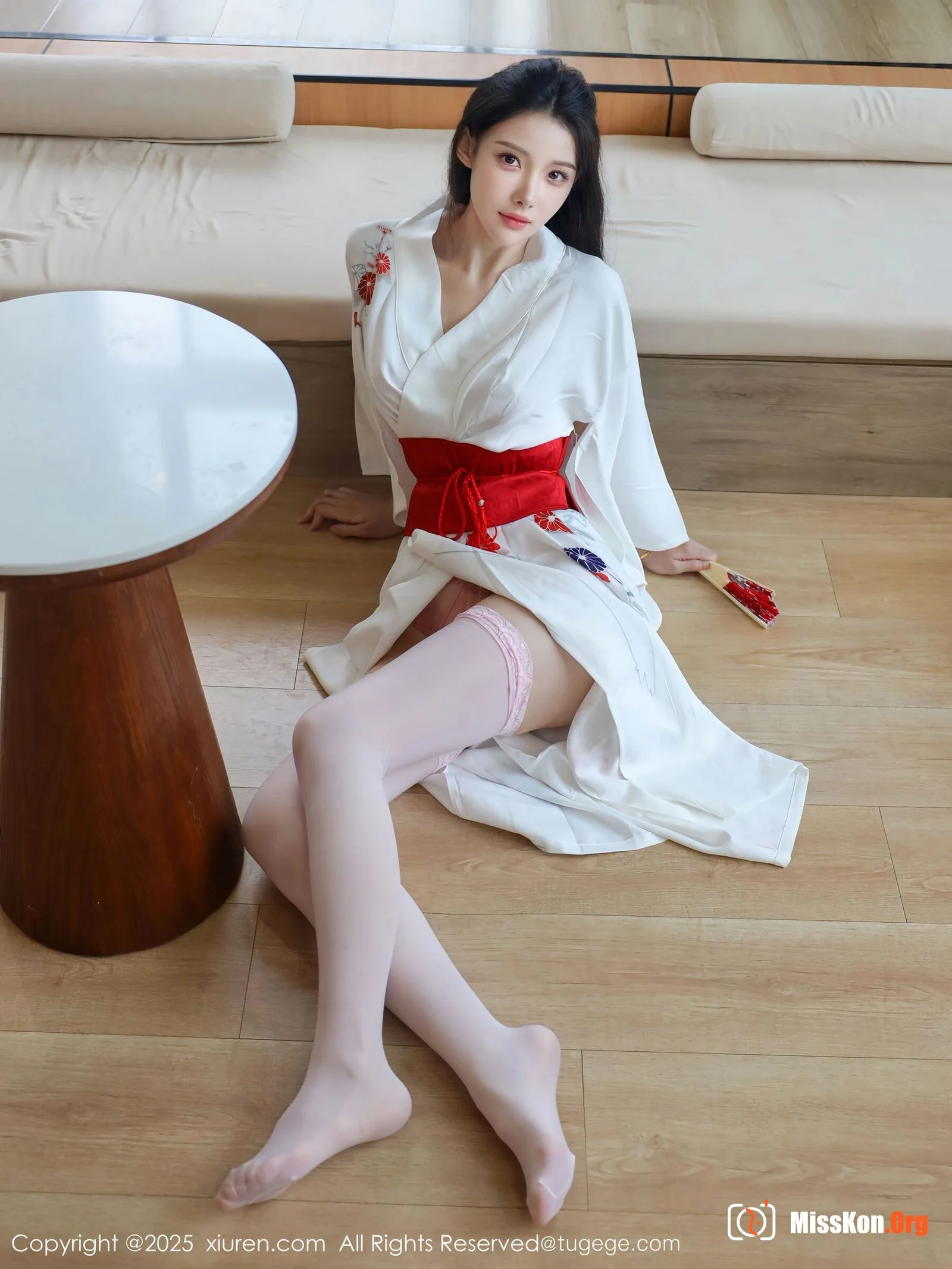 Li Shuanger - Photo 15