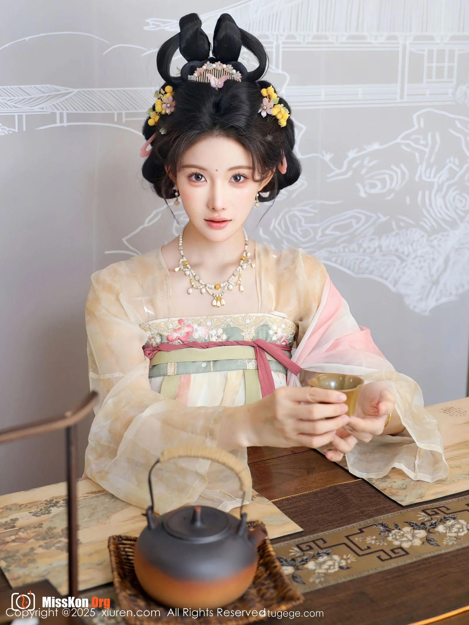 Li Shuanger - Photo 20