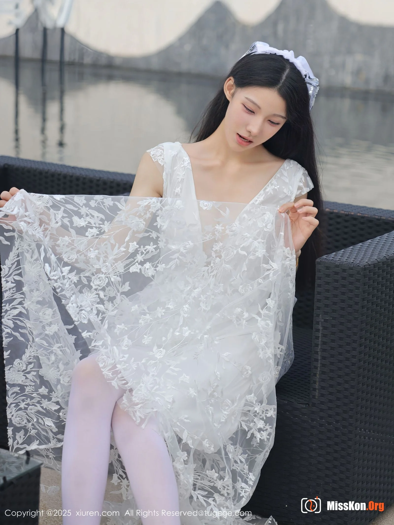 Li Shuanger - Photo 28