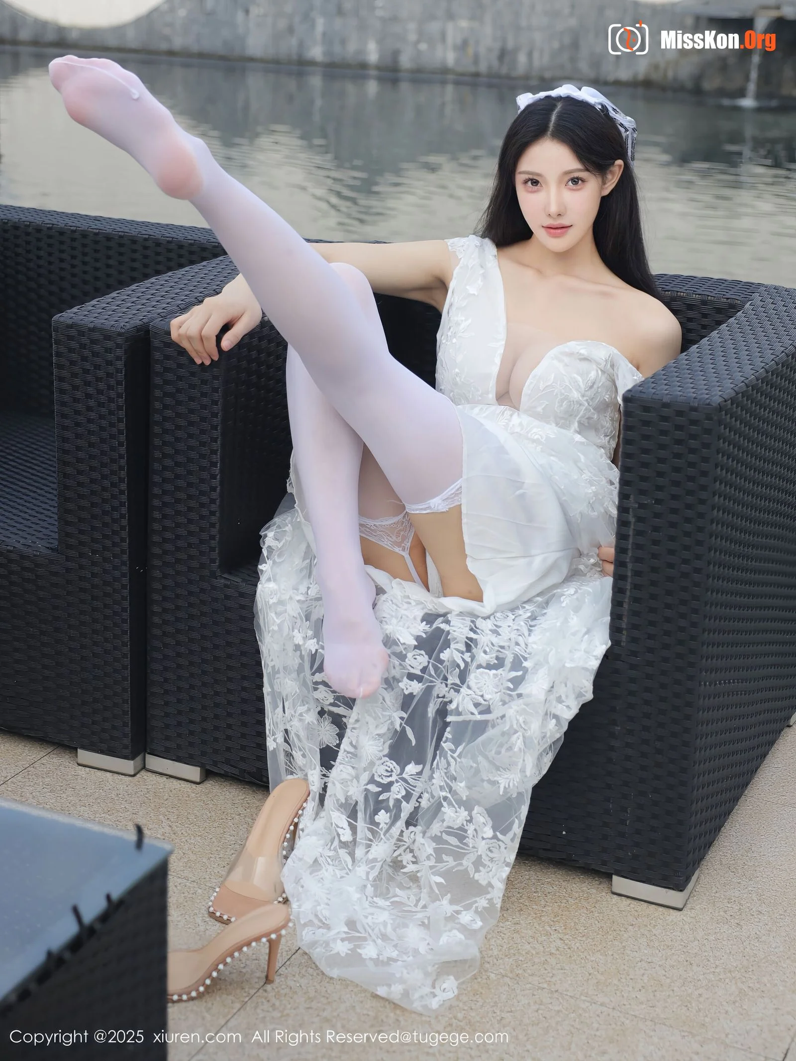 Li Shuanger - Photo 32