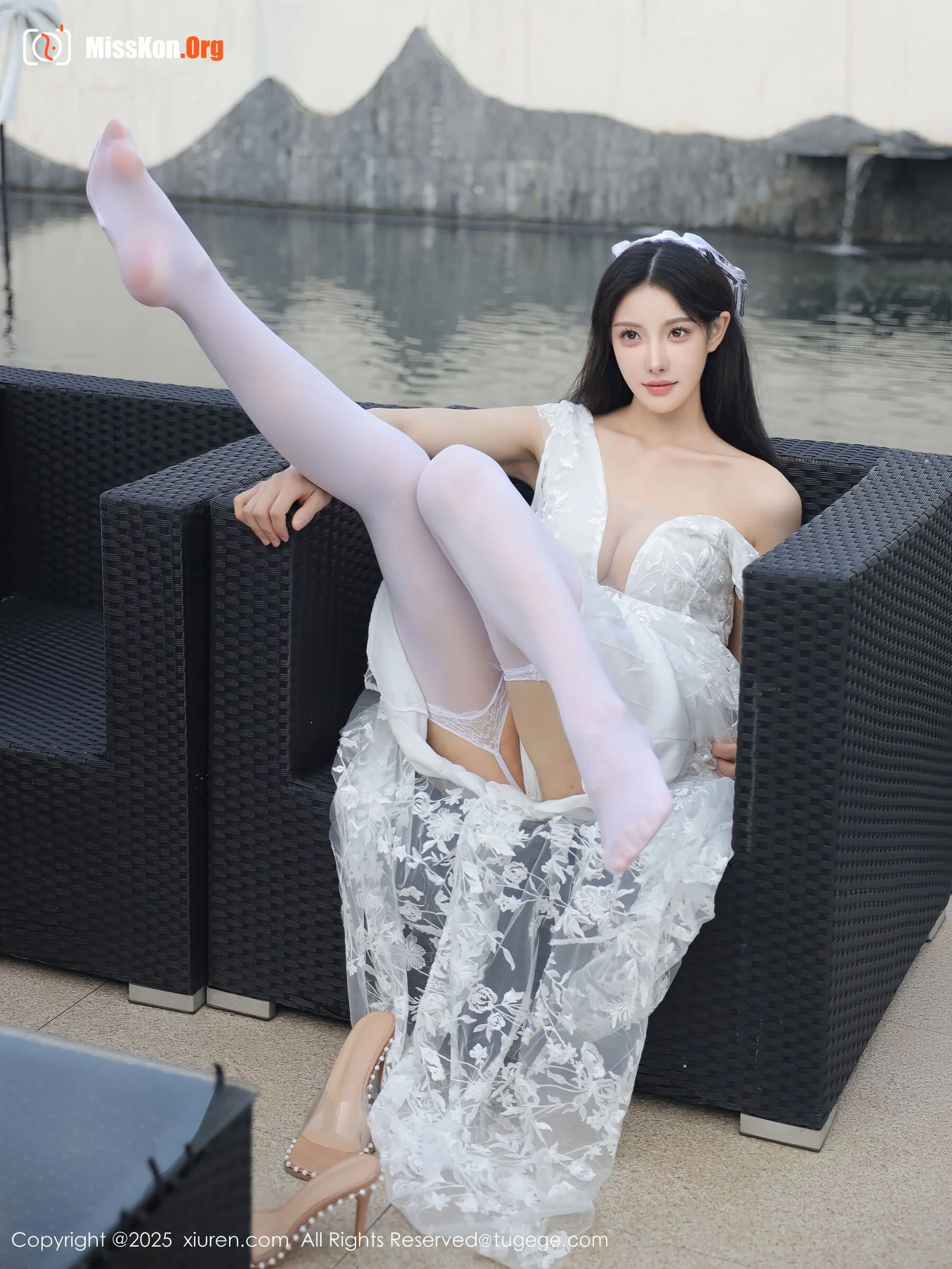 Li Shuanger - Photo 33