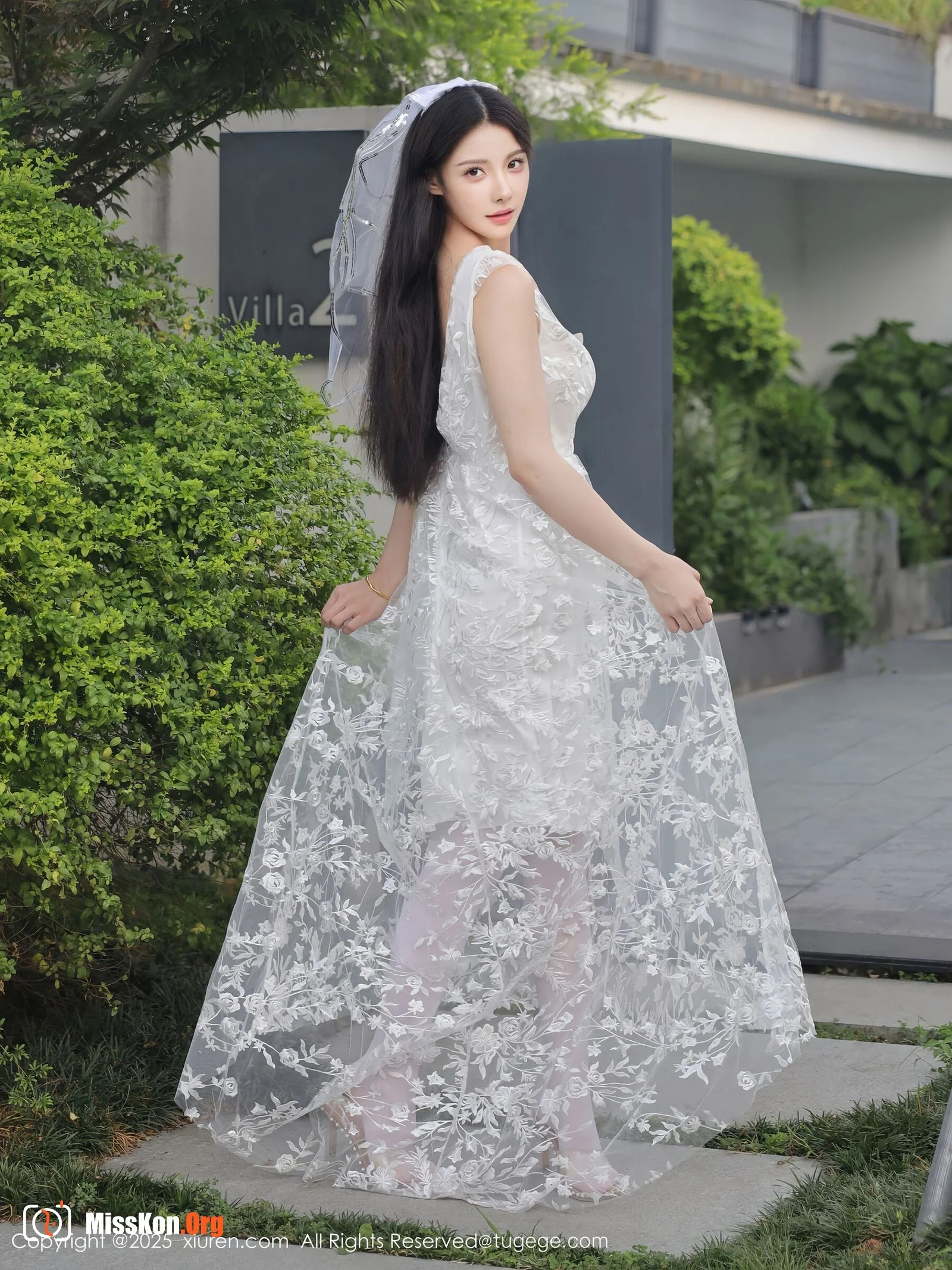 Li Shuanger - Photo 39