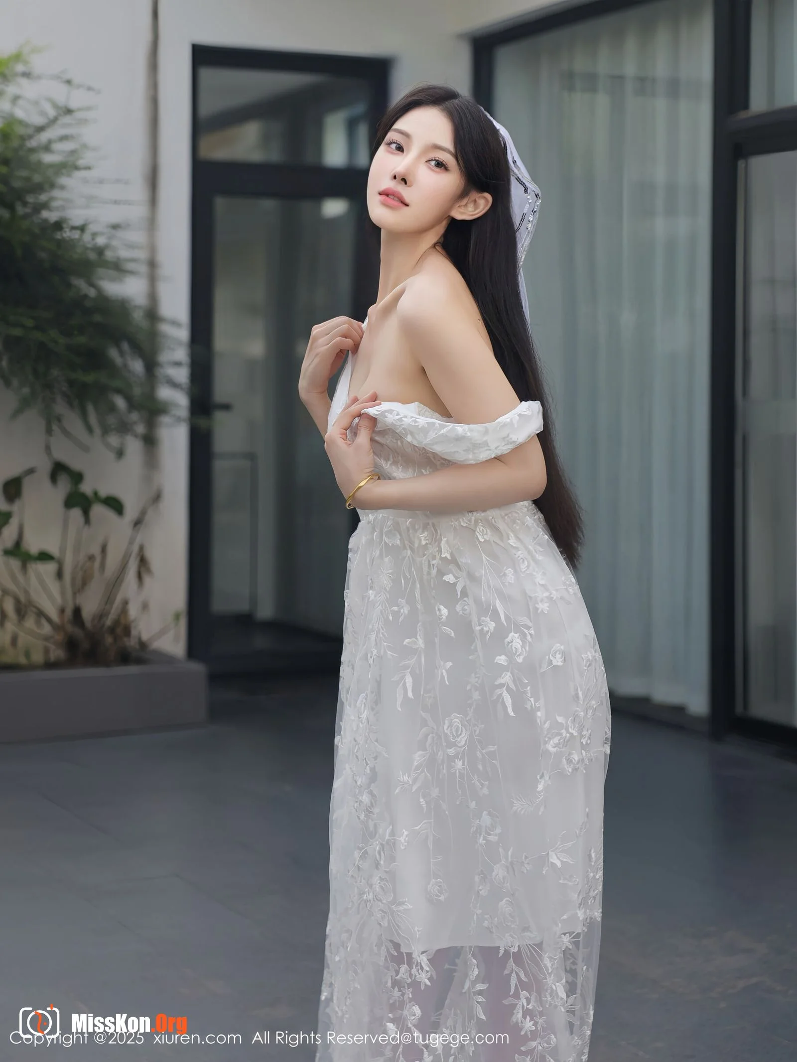Li Shuanger - Photo 47