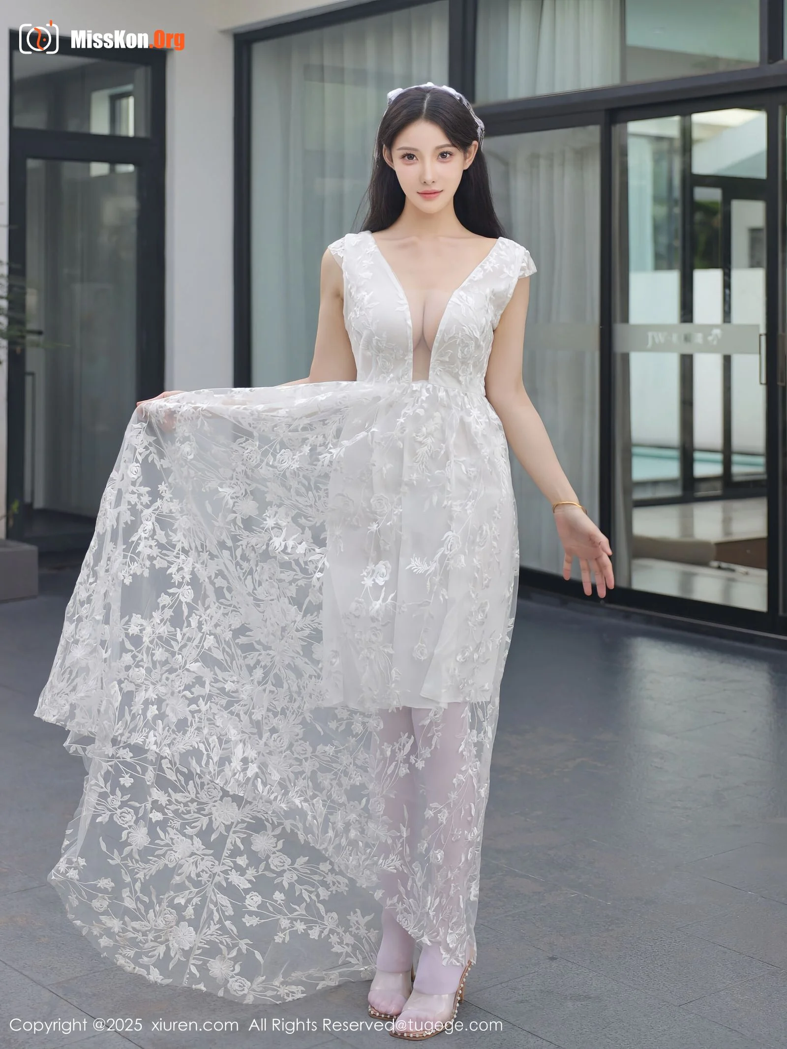 Li Shuanger - Photo 48