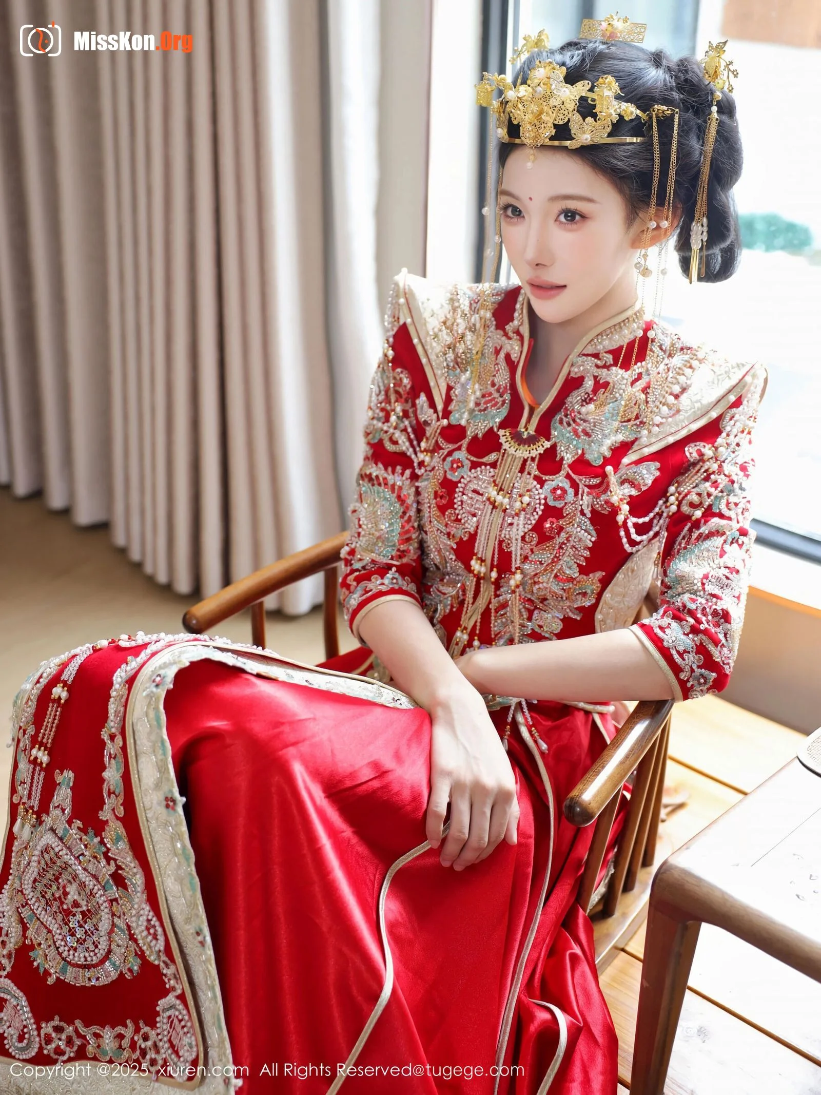 Li Shuanger - Photo 17