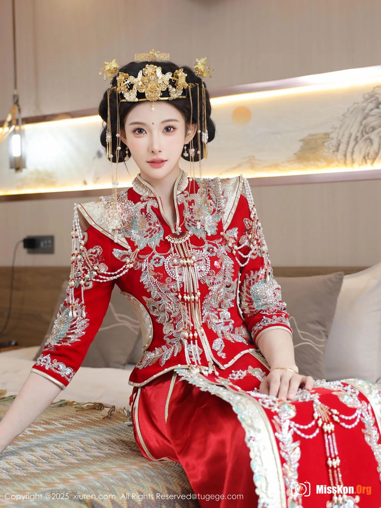 Li Shuanger - Photo 6