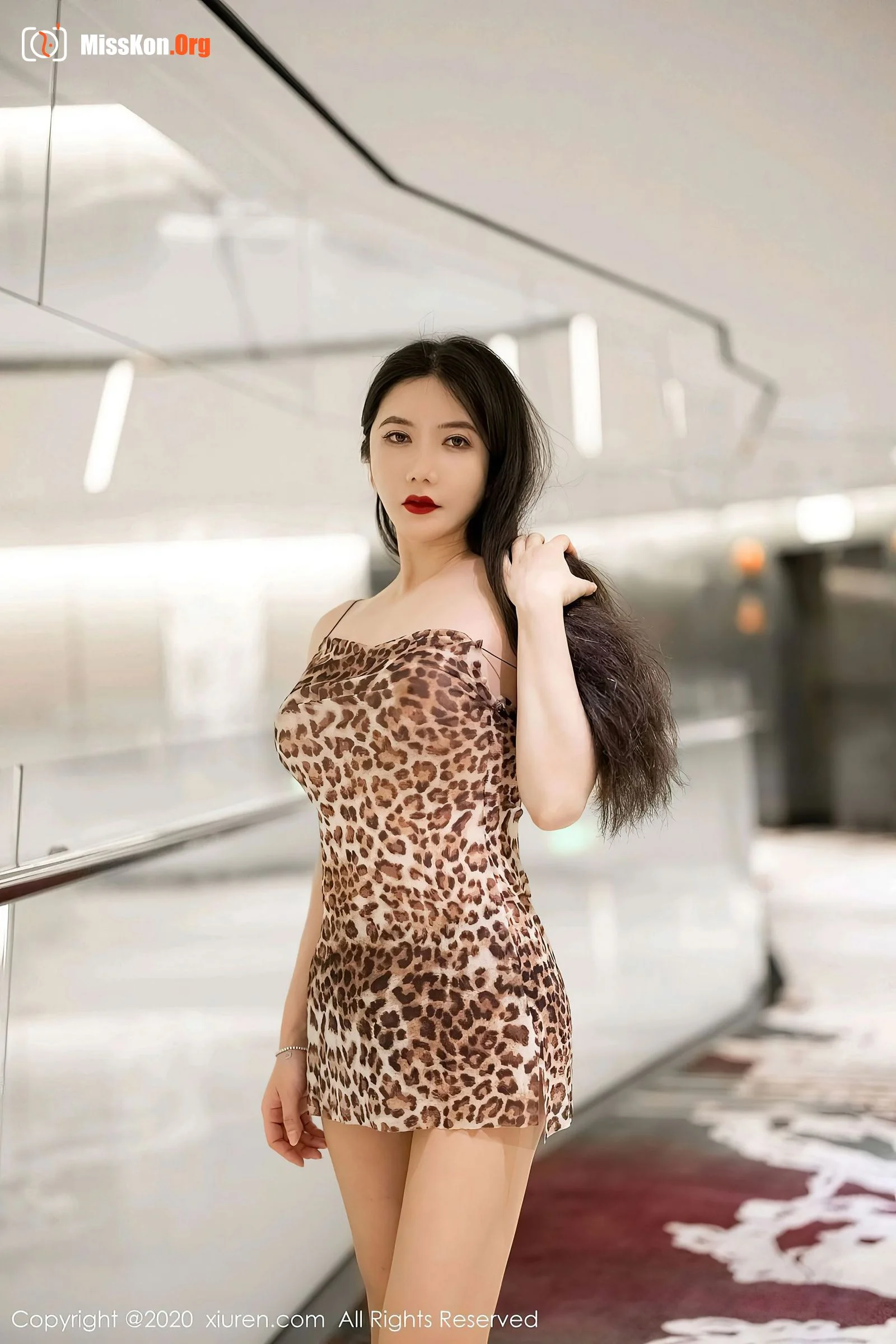 Li Yanxi - Photo 4