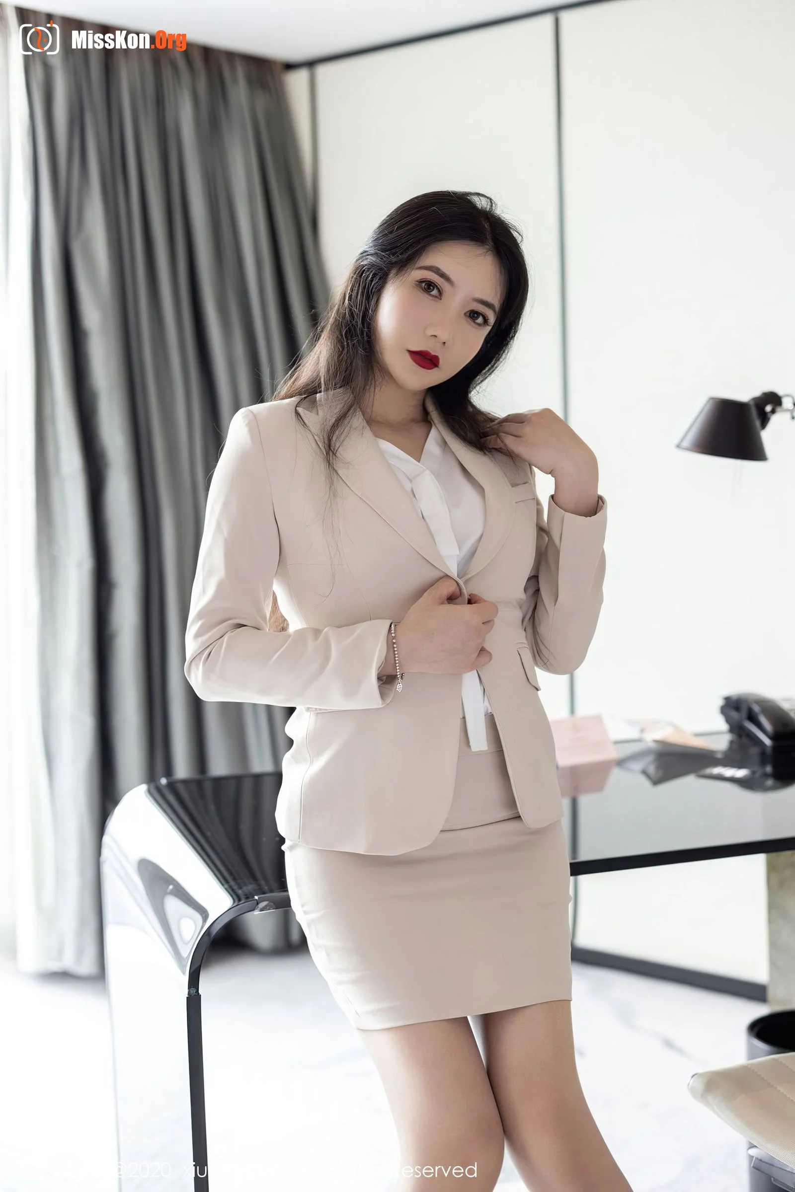 Li Yanxi - Photo 34