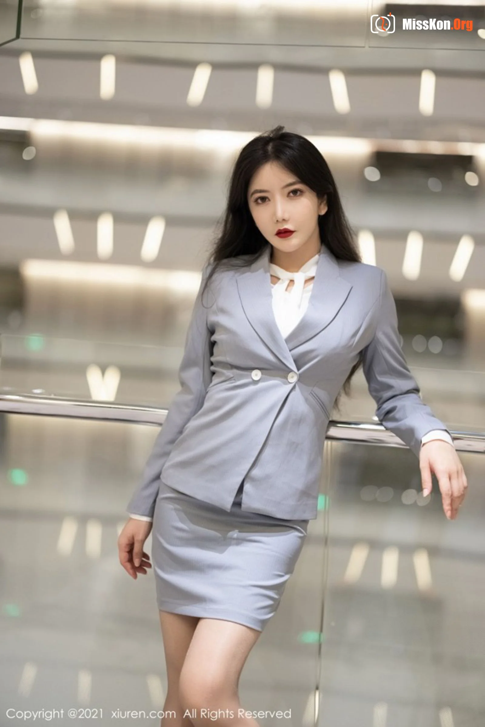 Li Yanxi - Photo 2