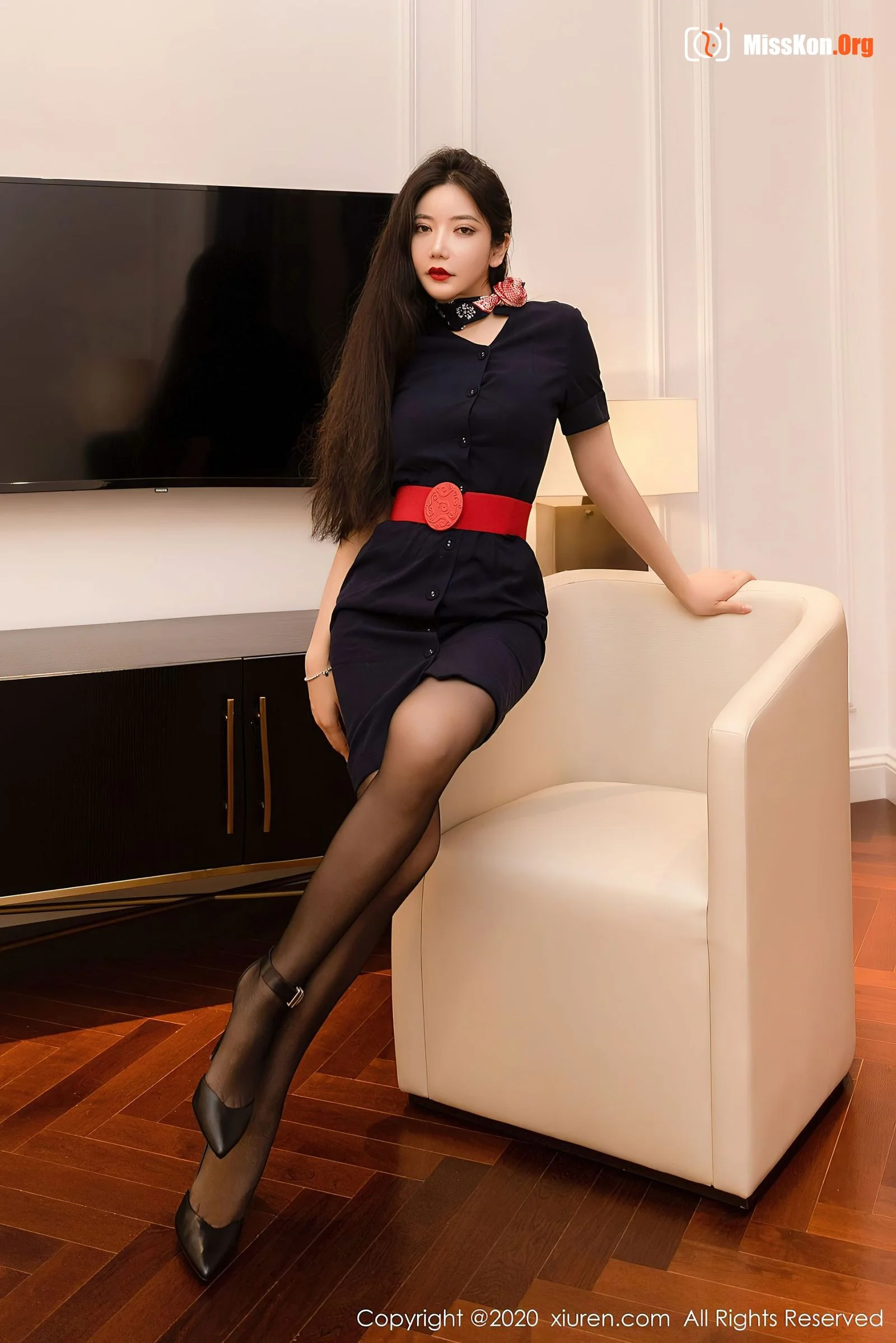 Li Yanxi - Photo 3