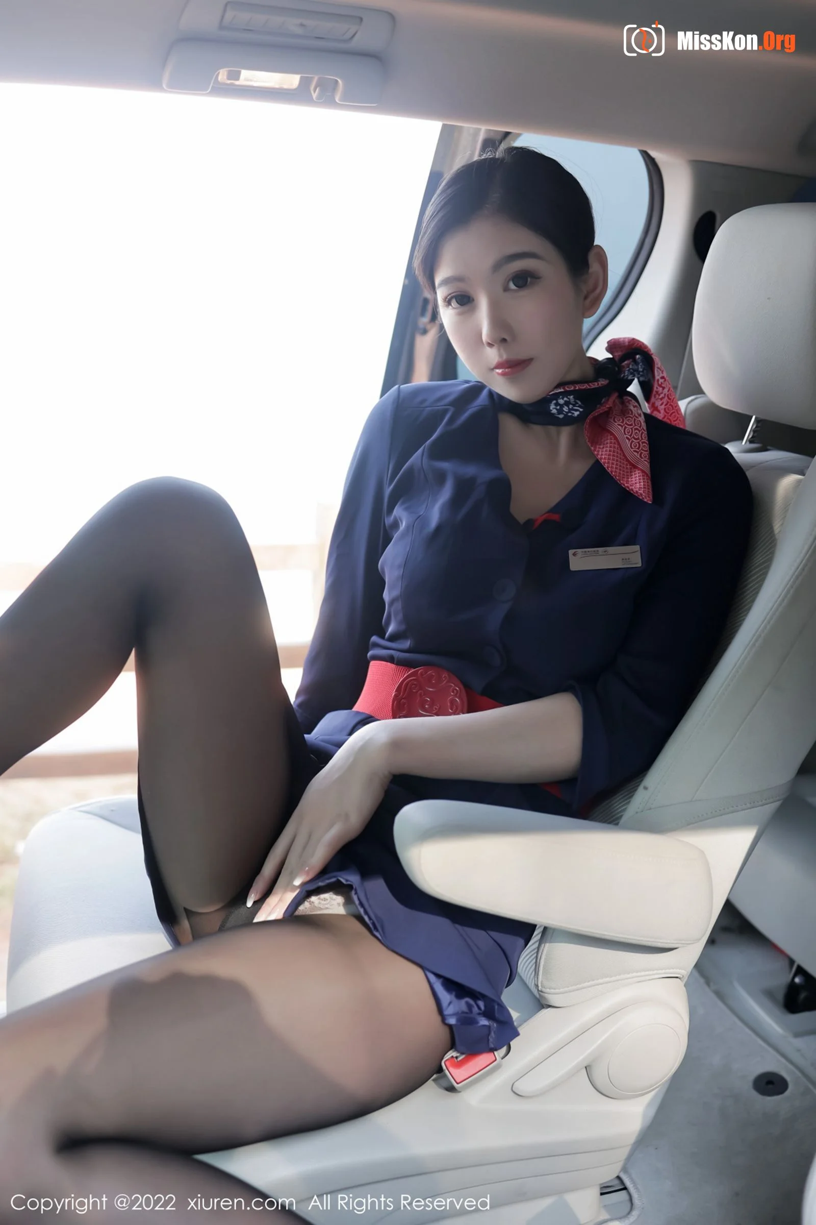 Li Yarou - Photo 6