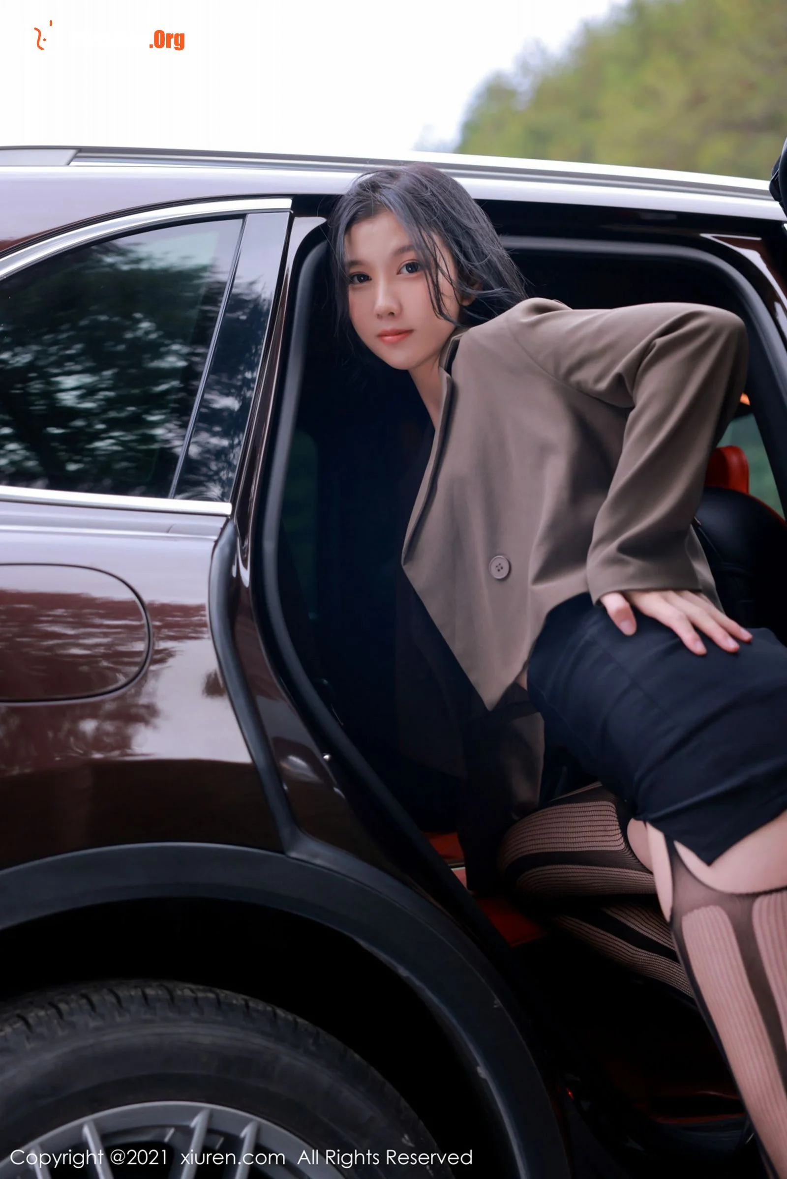Li Yarou - Photo 17