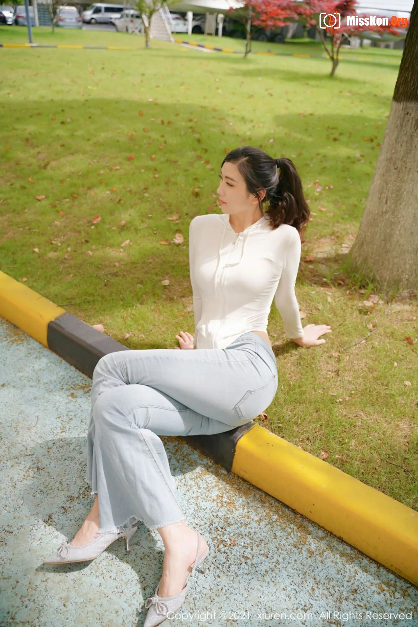Li Yarou - Photo 12