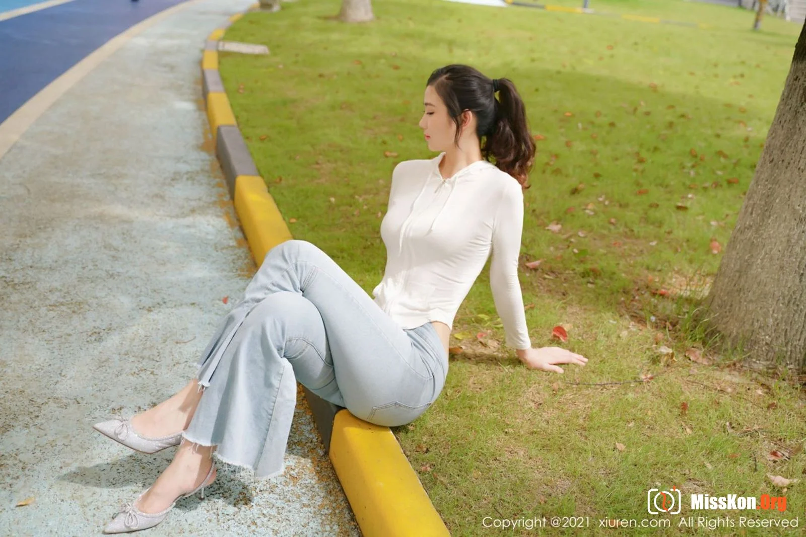 Li Yarou - Photo 9