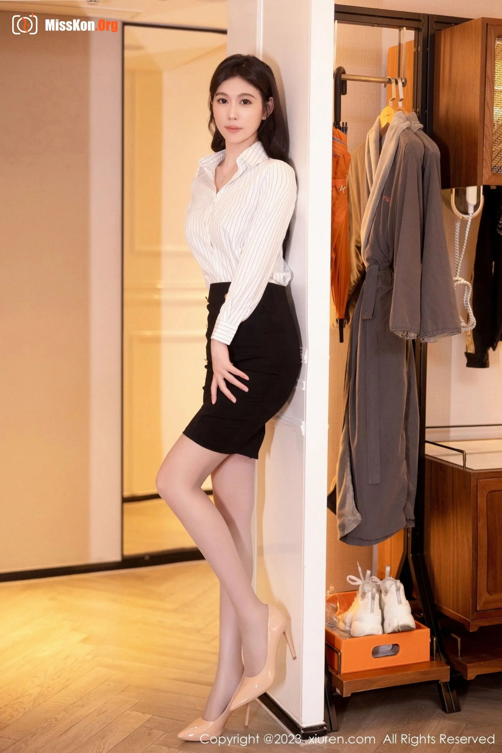 Li Yarou - Photo 4