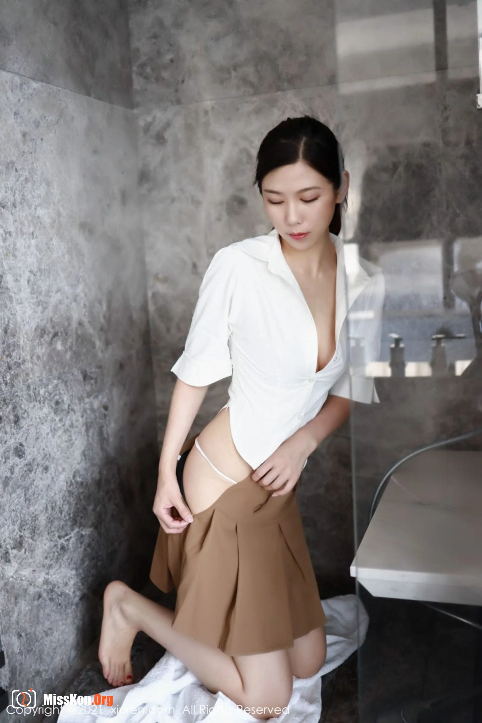 Li Yarou - Photo 9