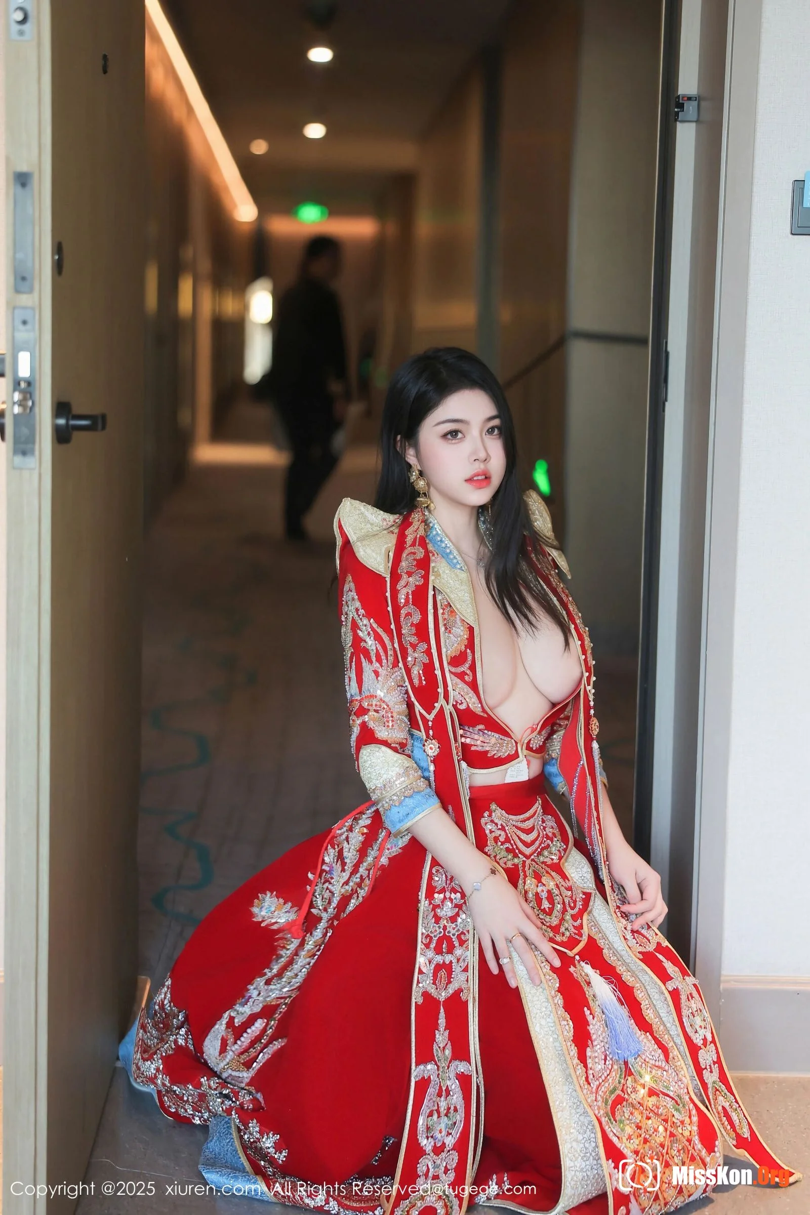 Lin Ruofan F - Photo 3