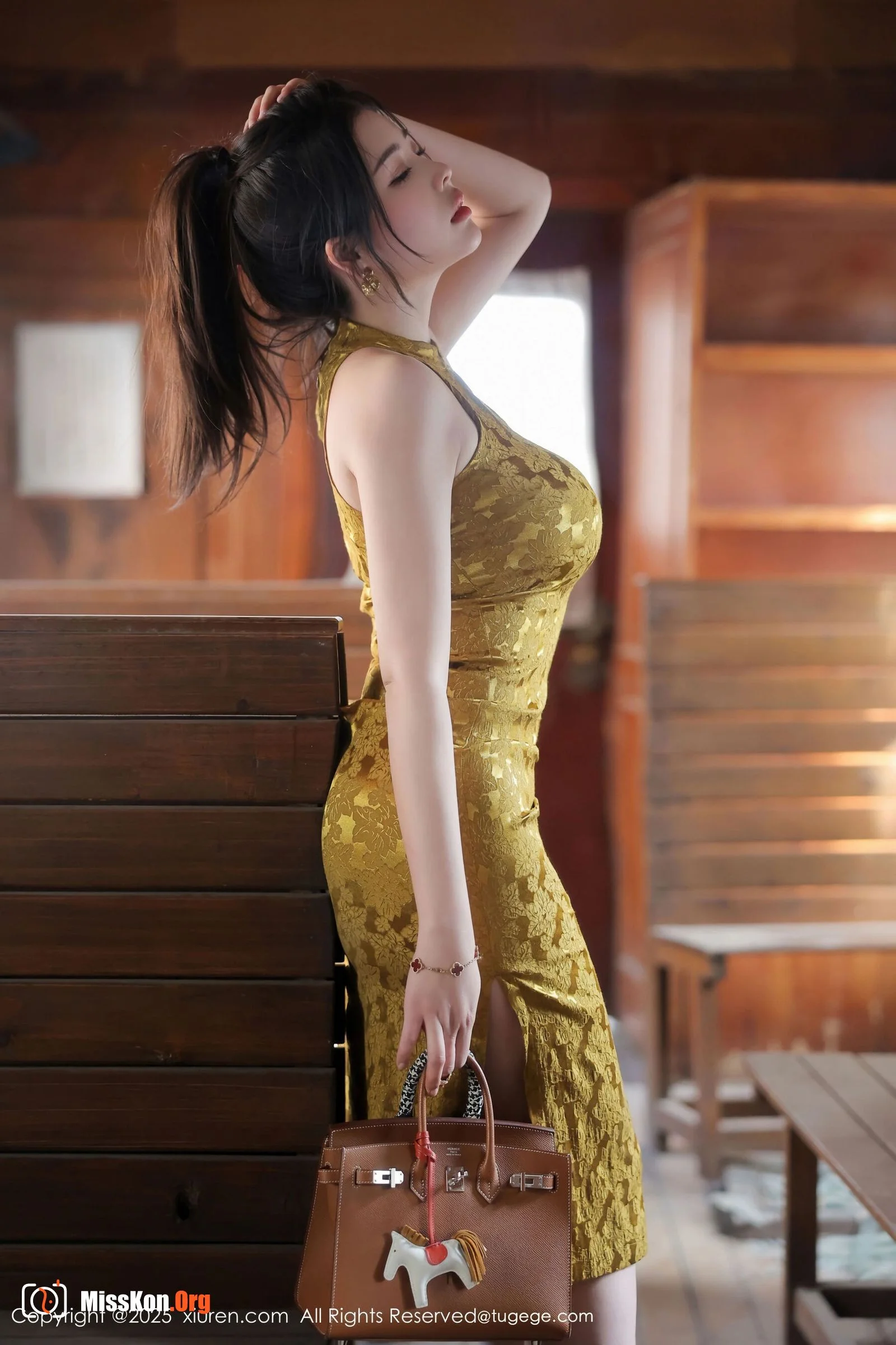 Lin Ruofan F - Photo 17