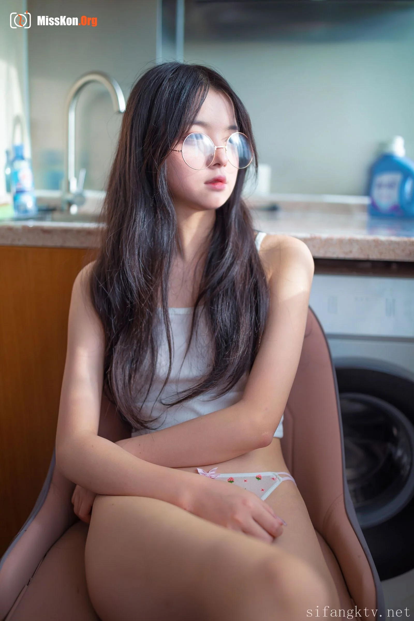 Lin Shuci: Transparent underwear - Photo 11