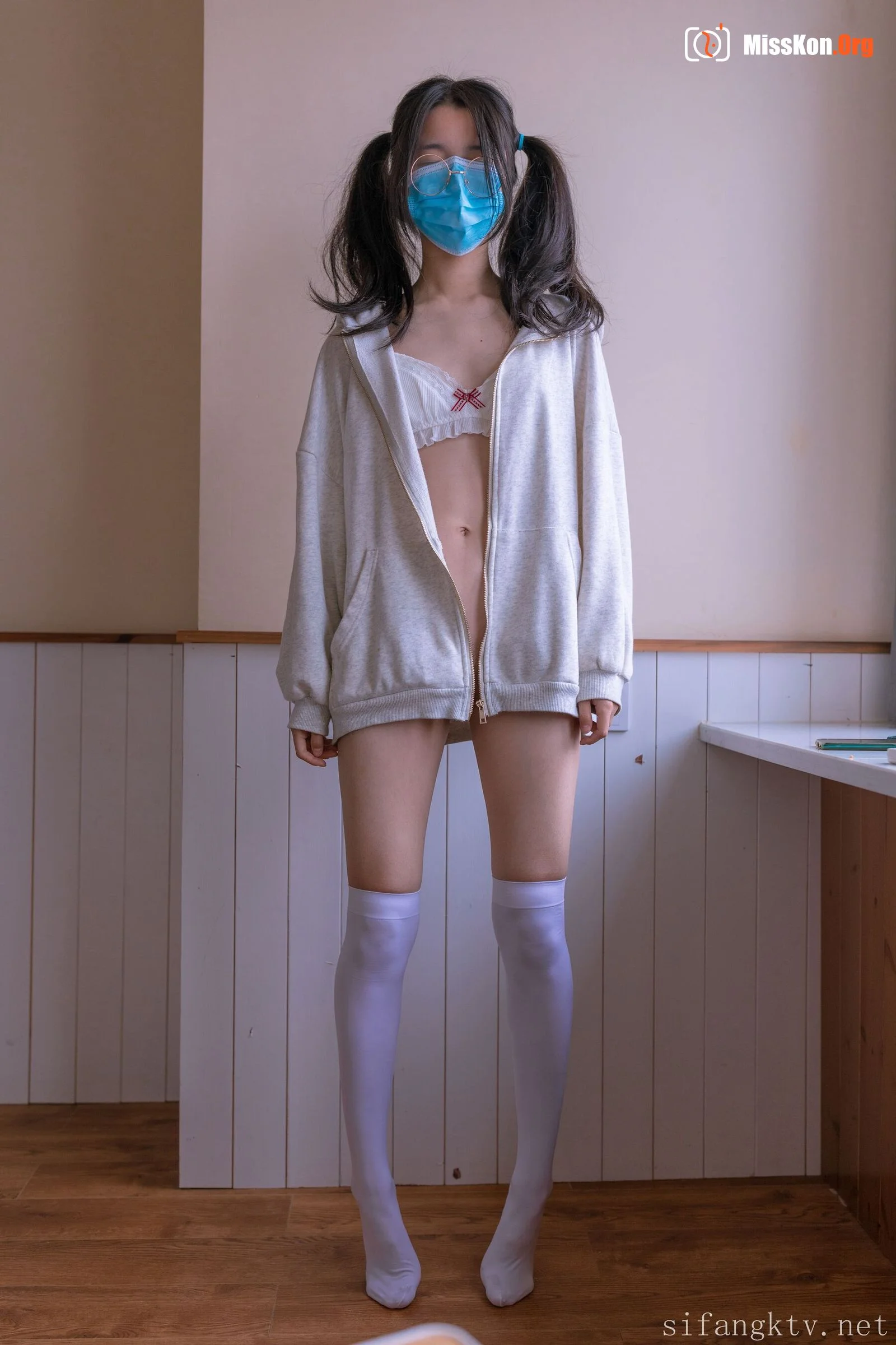Lin Shuci's "Underwear" - Photo 13