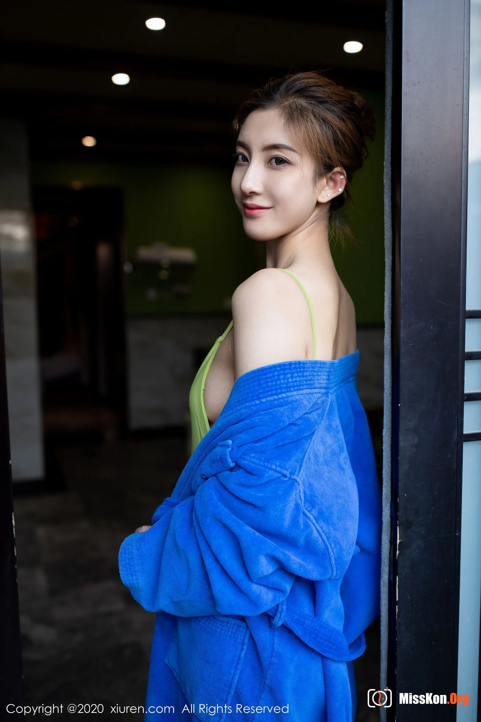 Lin Wenwen - Photo 2