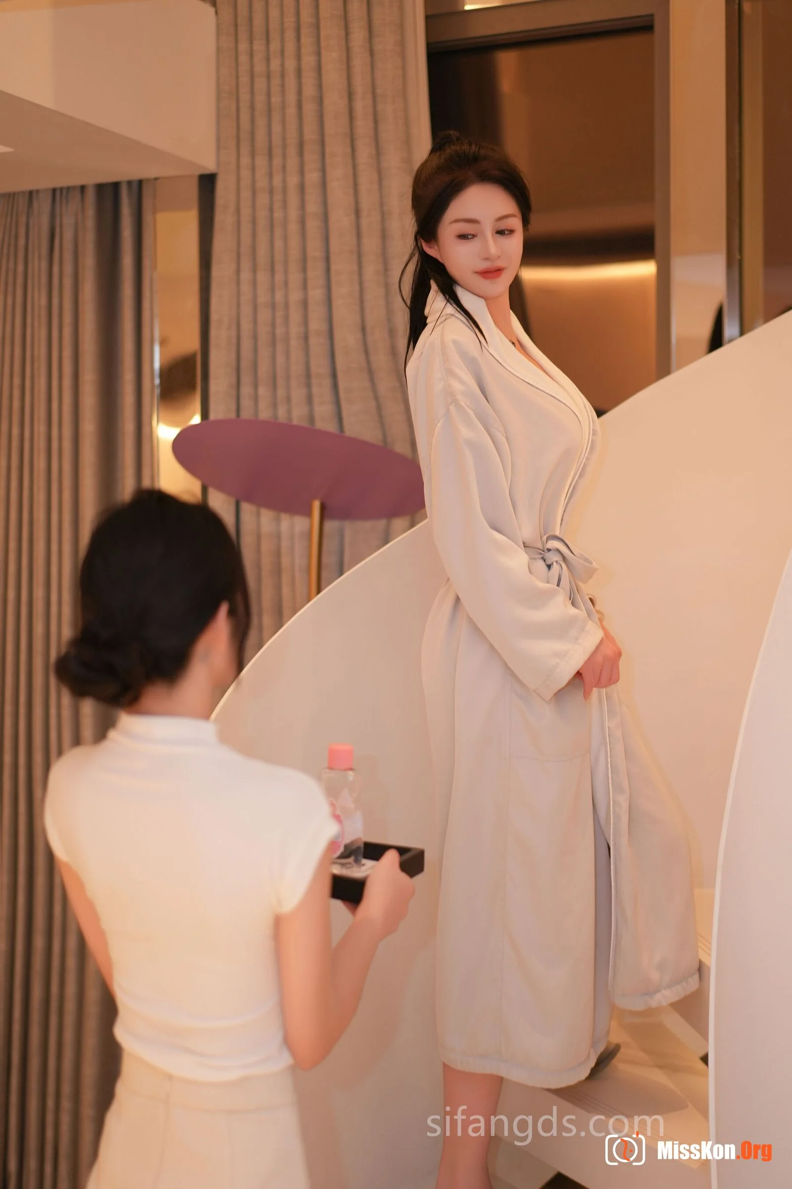 Lin Youyi & Tan Xiaoling: Internal leakage - Photo 8