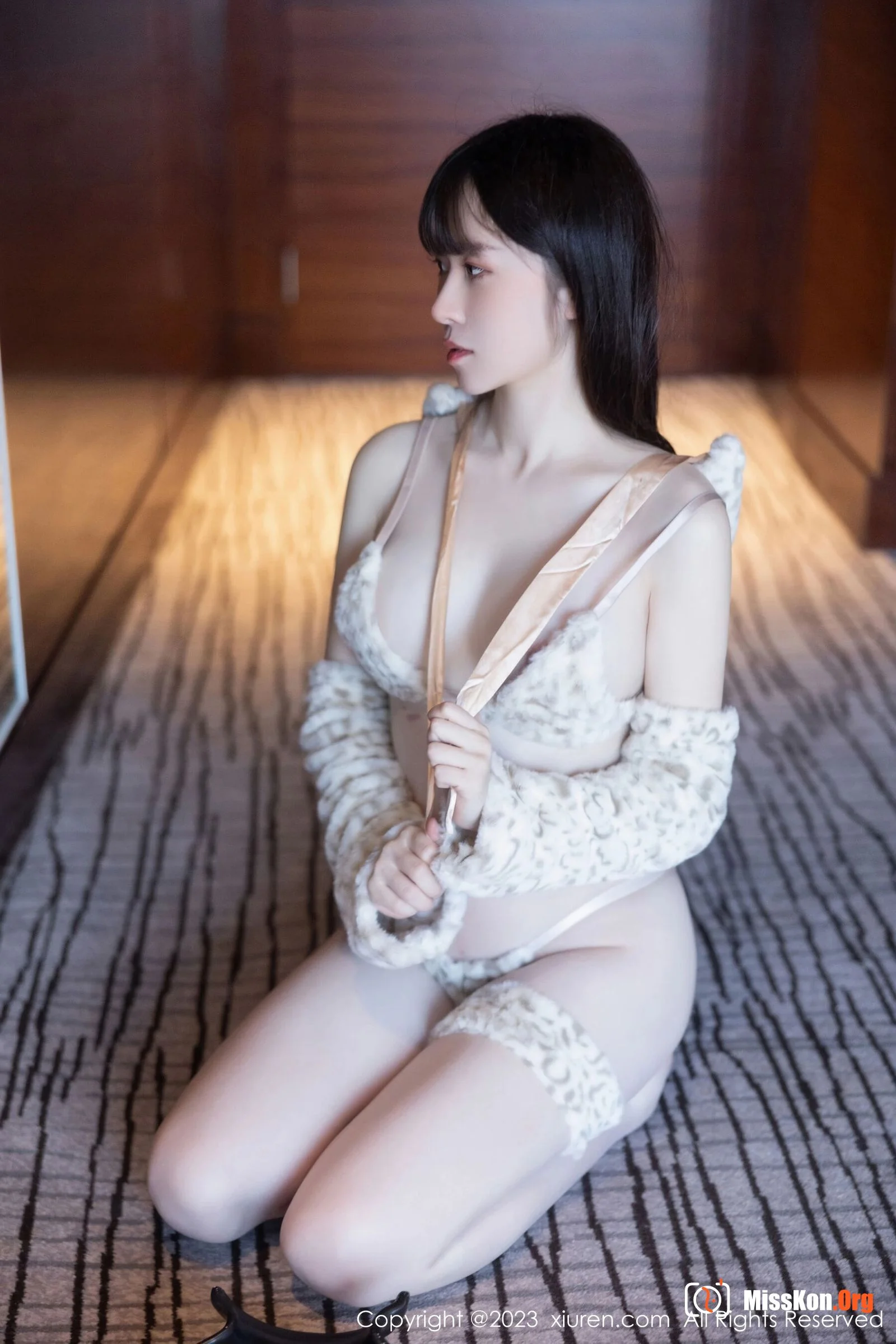 Lin Youyou - Photo 8