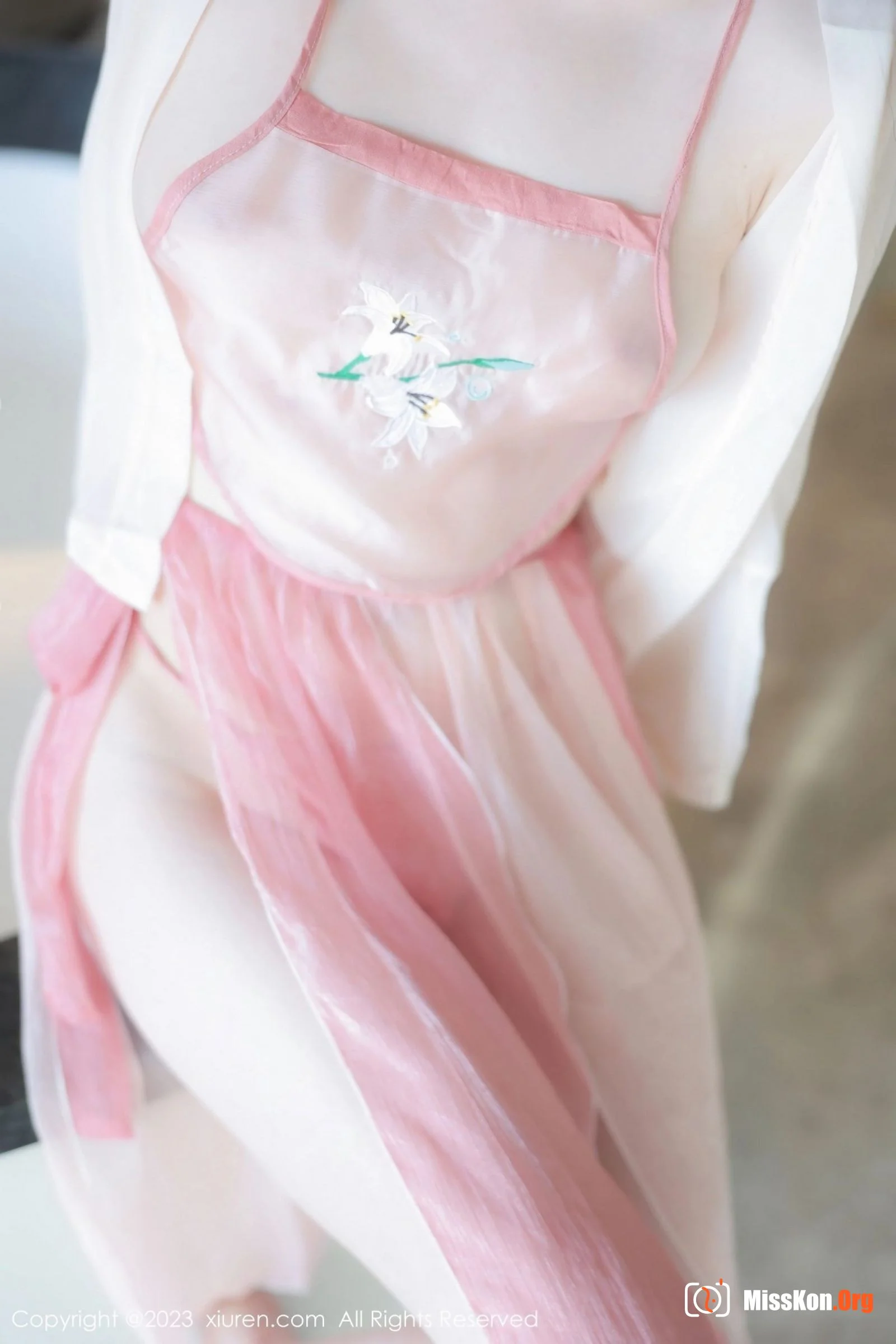 Lin Youyou - Photo 10