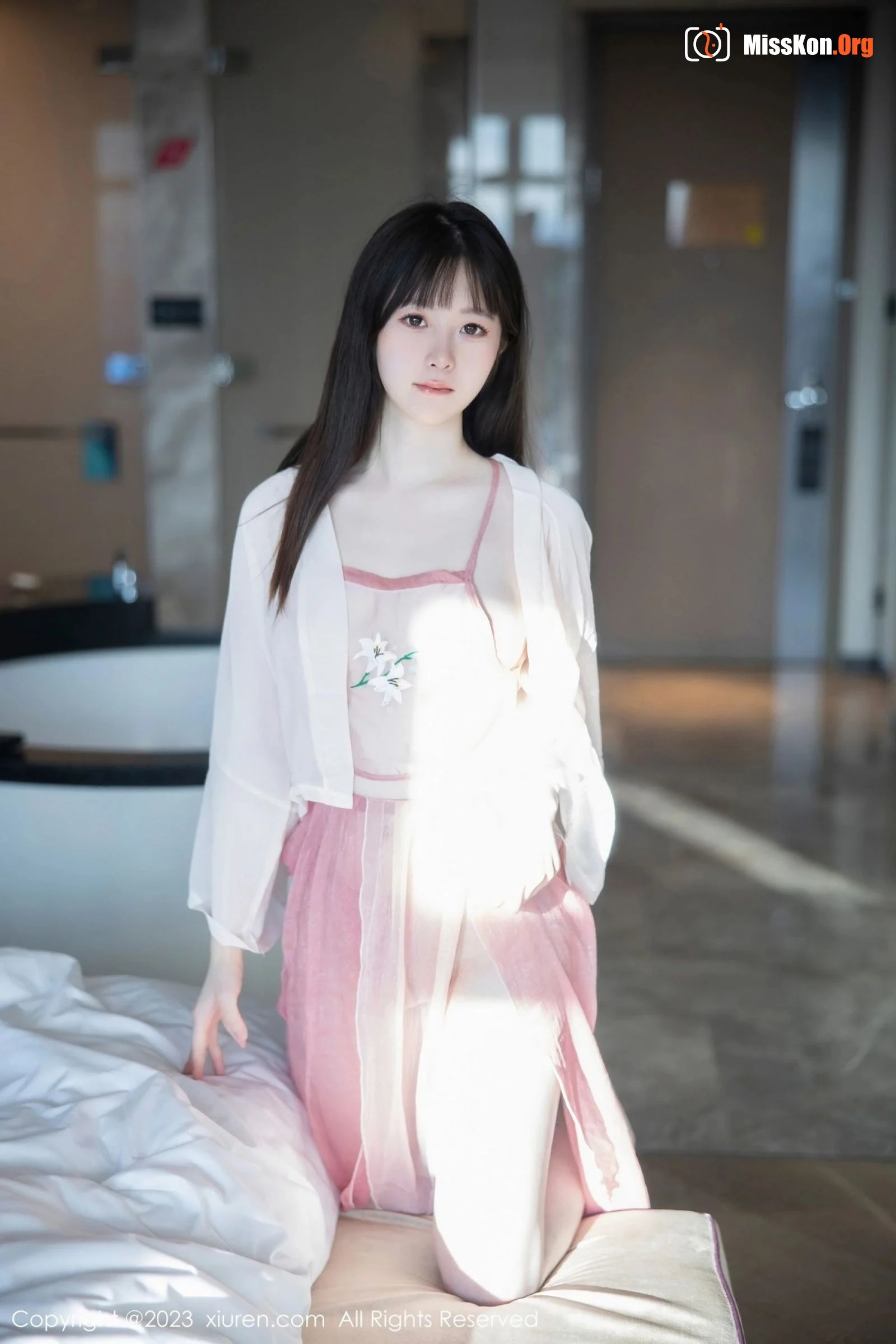 Lin Youyou - Photo 13