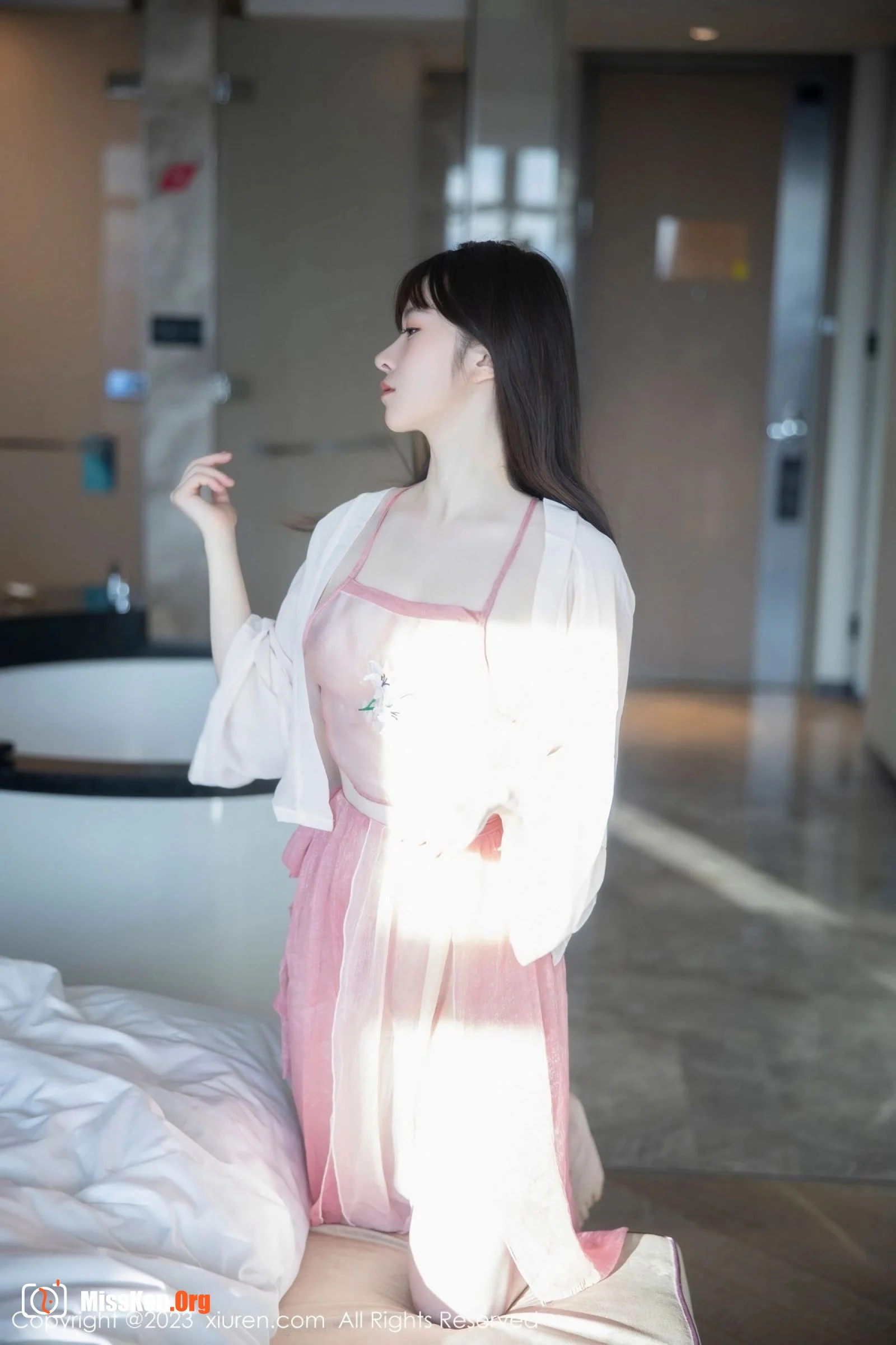 Lin Youyou - Photo 14