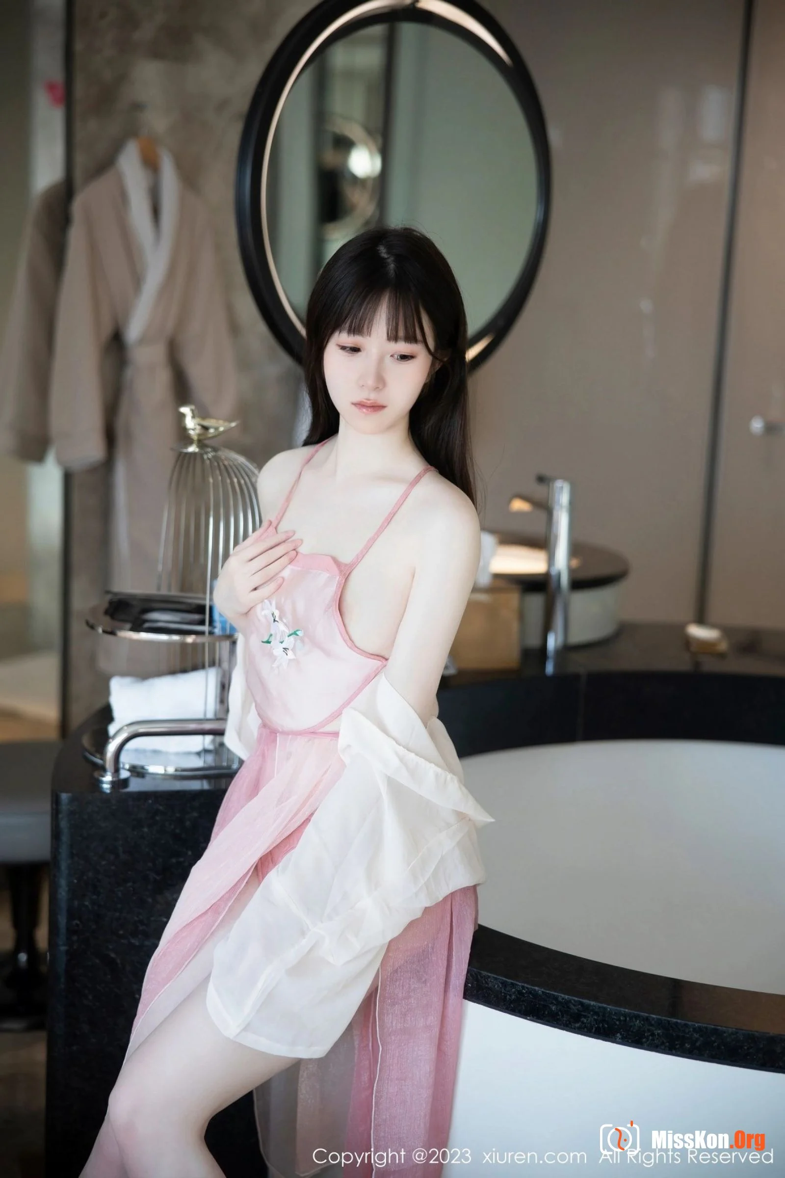 Lin Youyou - Photo 20