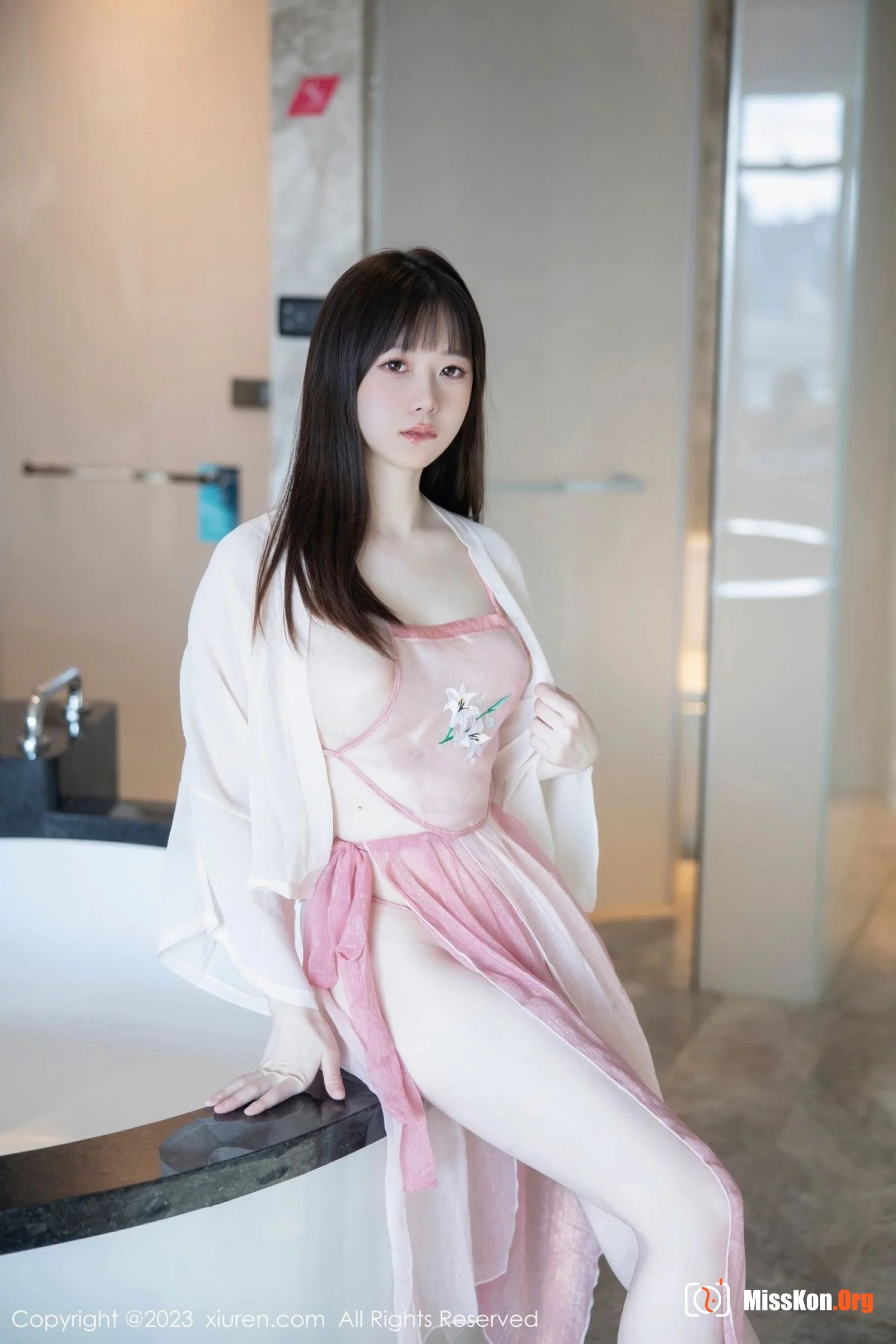 Lin Youyou - Photo 5
